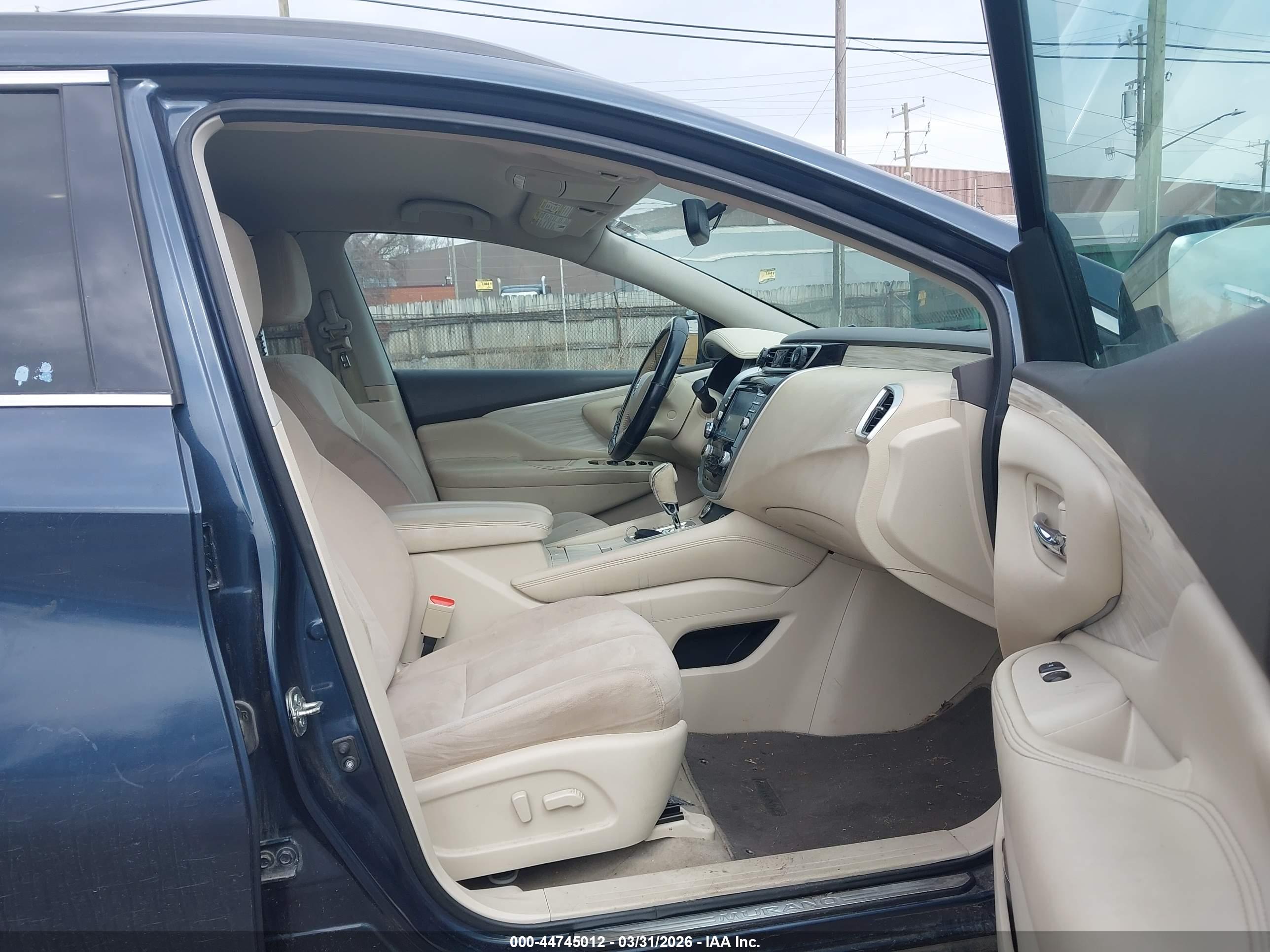 NISSAN MURANO image 5