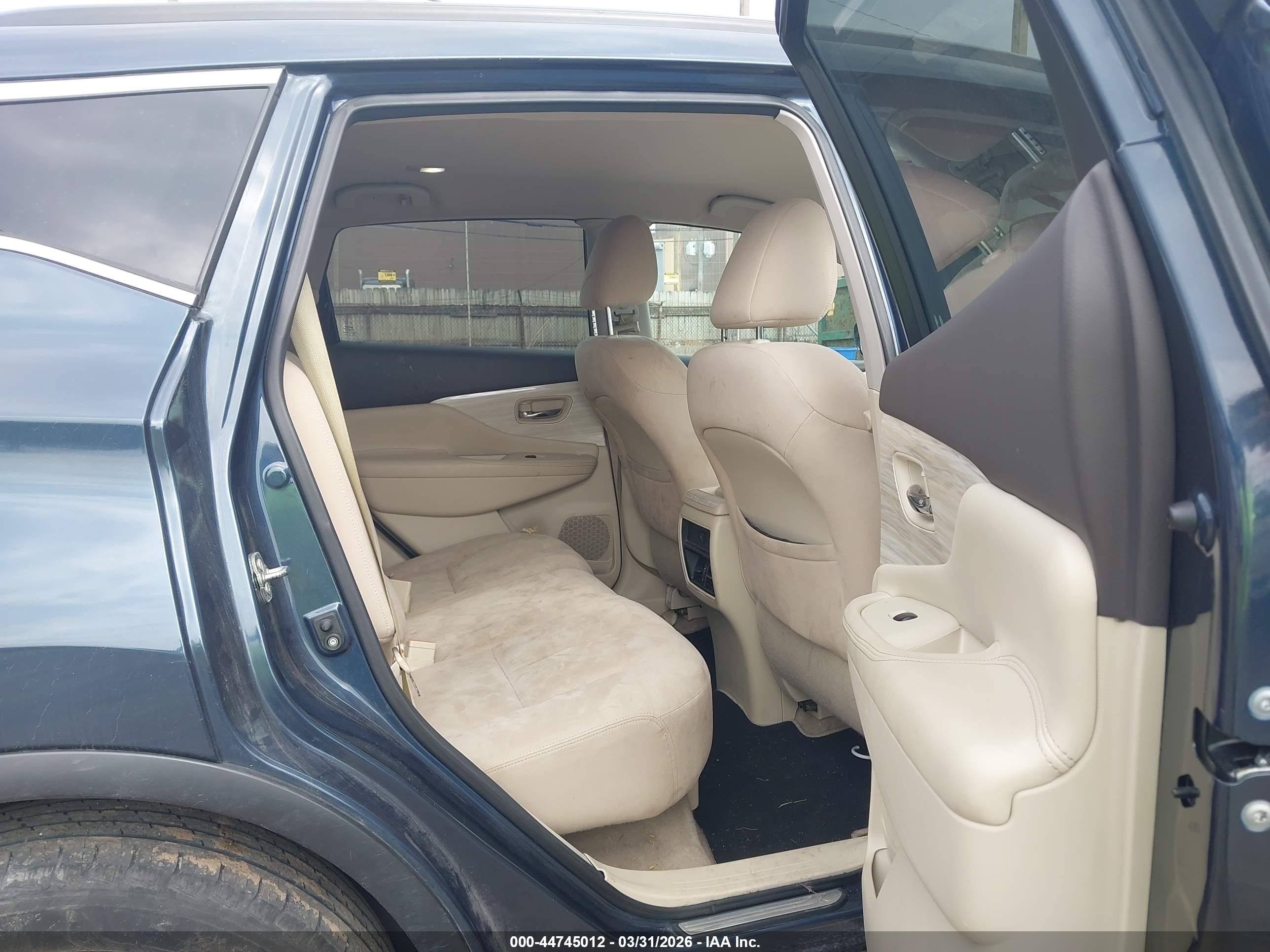 NISSAN MURANO image 8