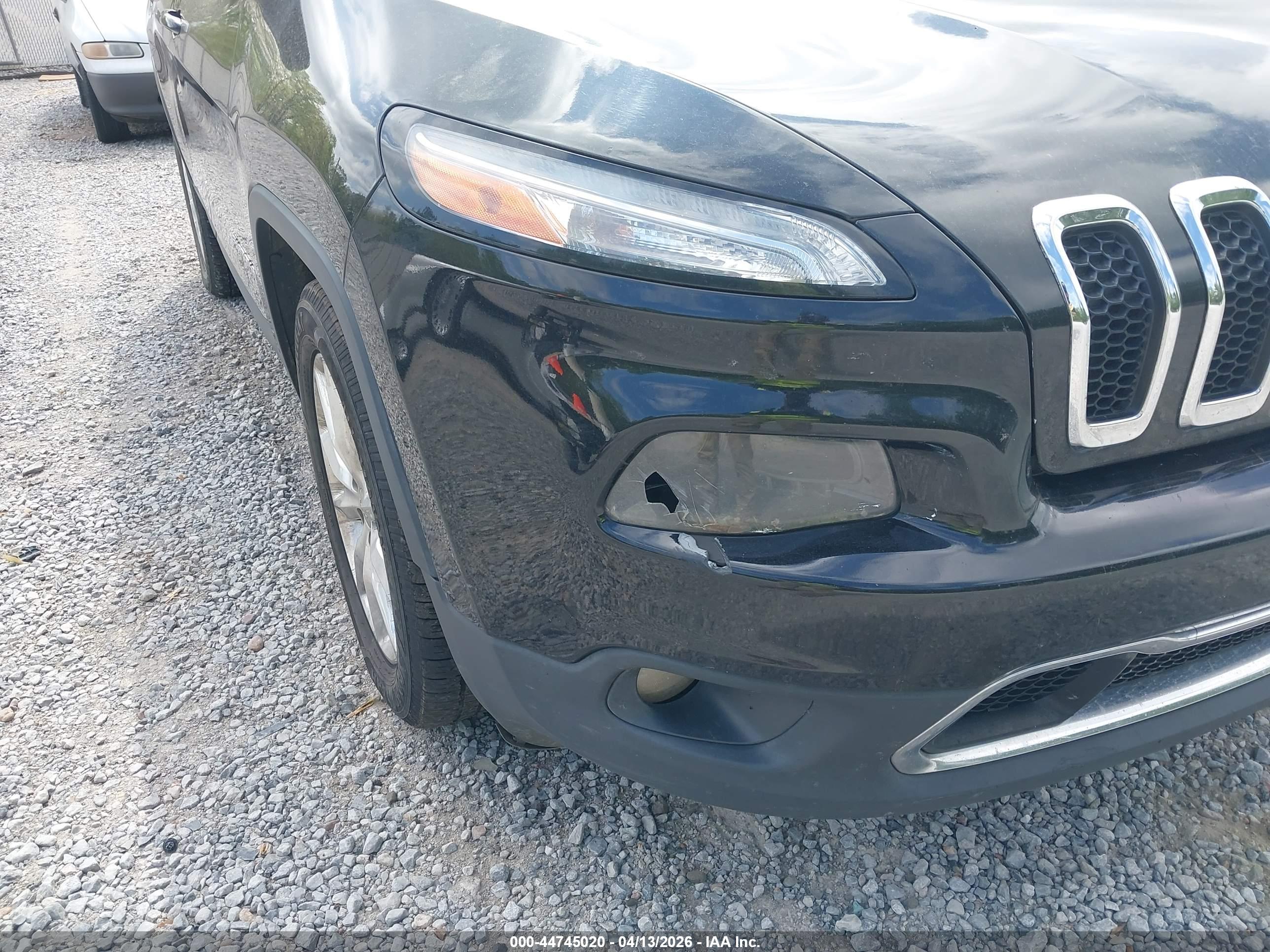 JEEP CHEROKEE image 6