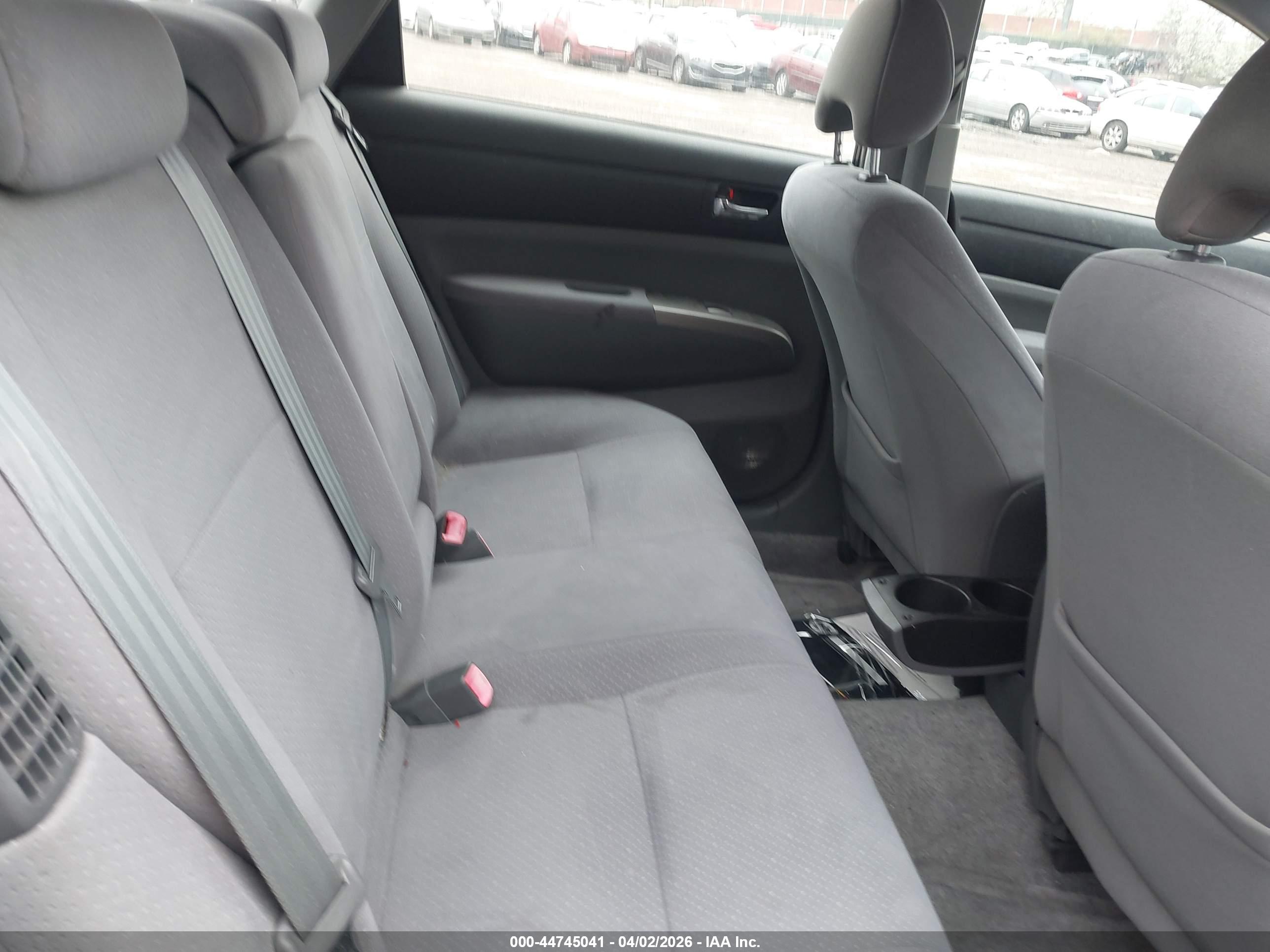 TOYOTA PRIUS image 8