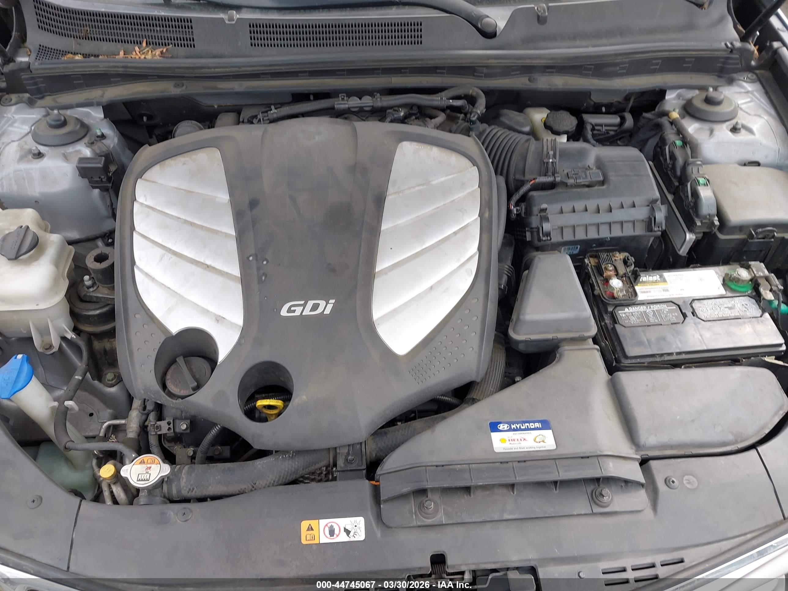 HYUNDAI AZERA image 10