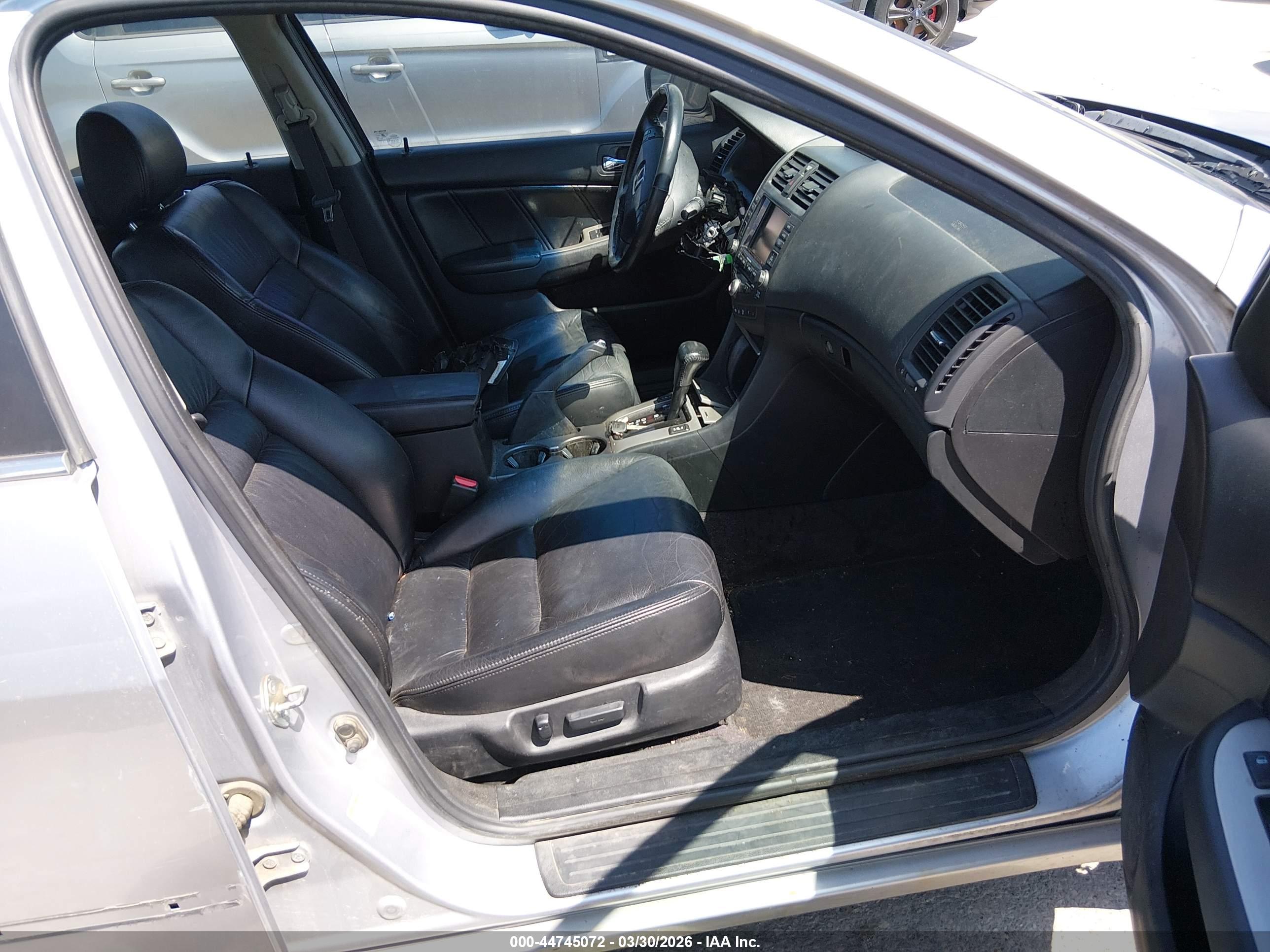 HONDA ACCORD image 5
