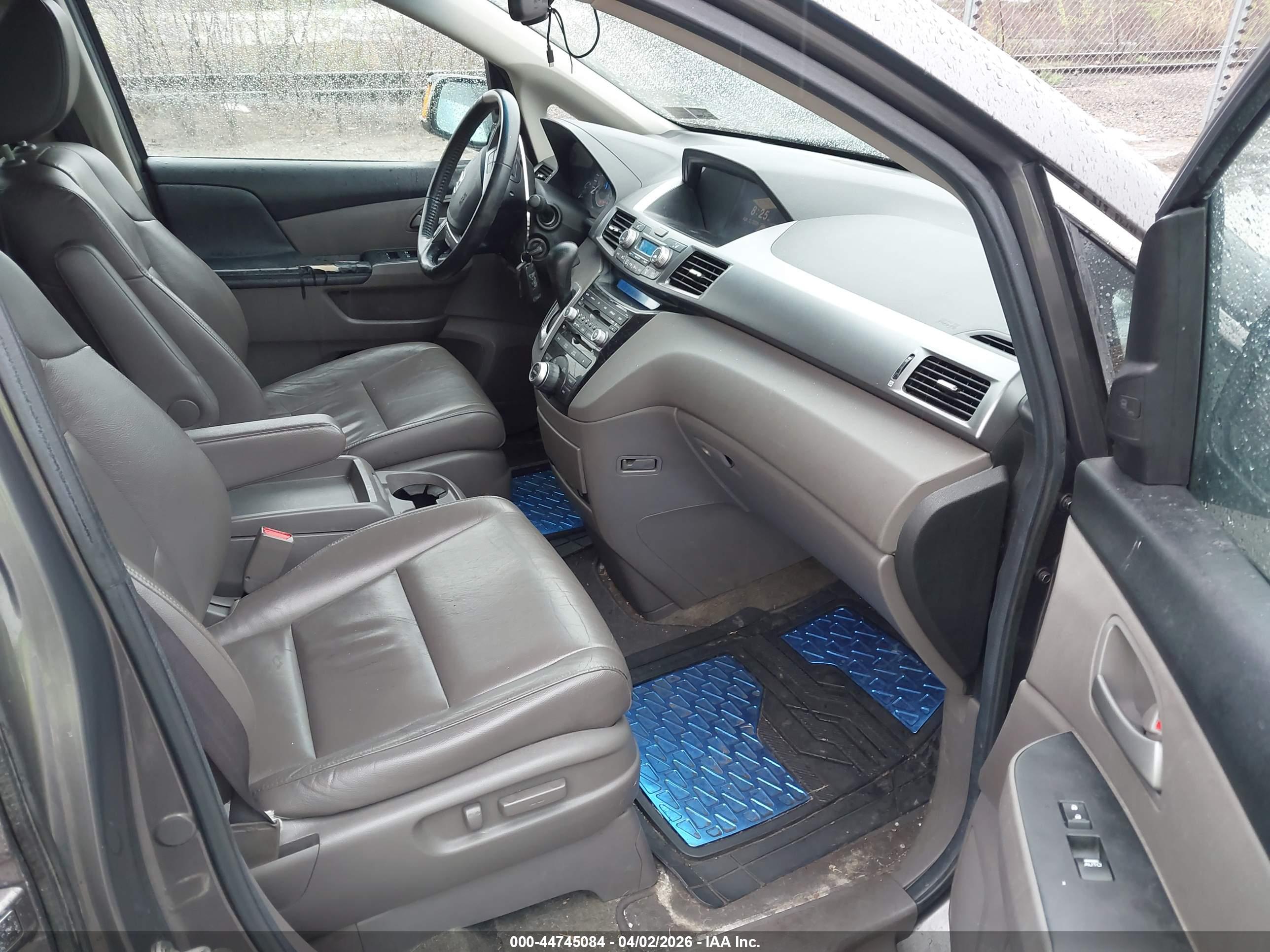 HONDA ODYSSEY image 5