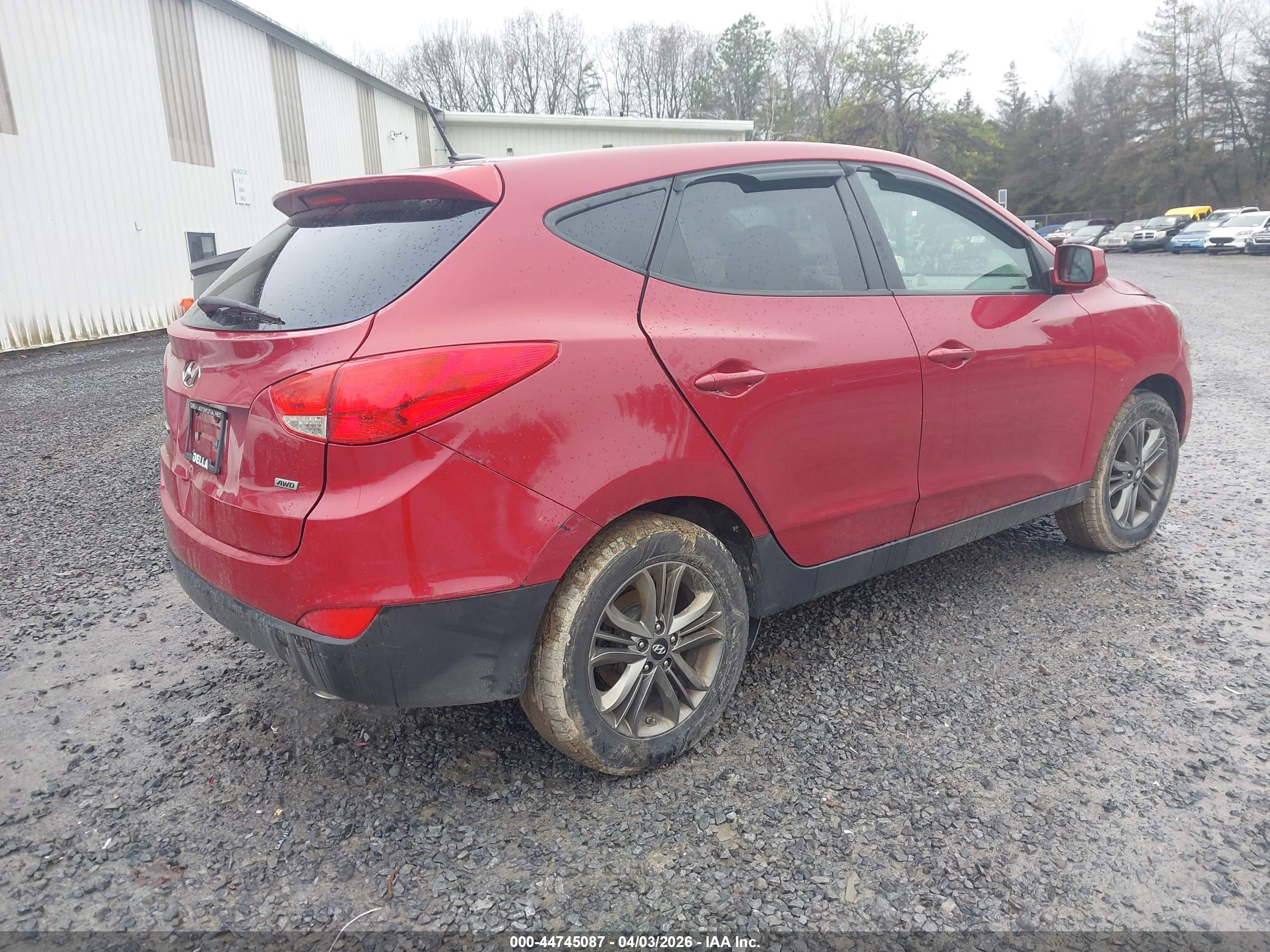 HYUNDAI TUCSON image 4