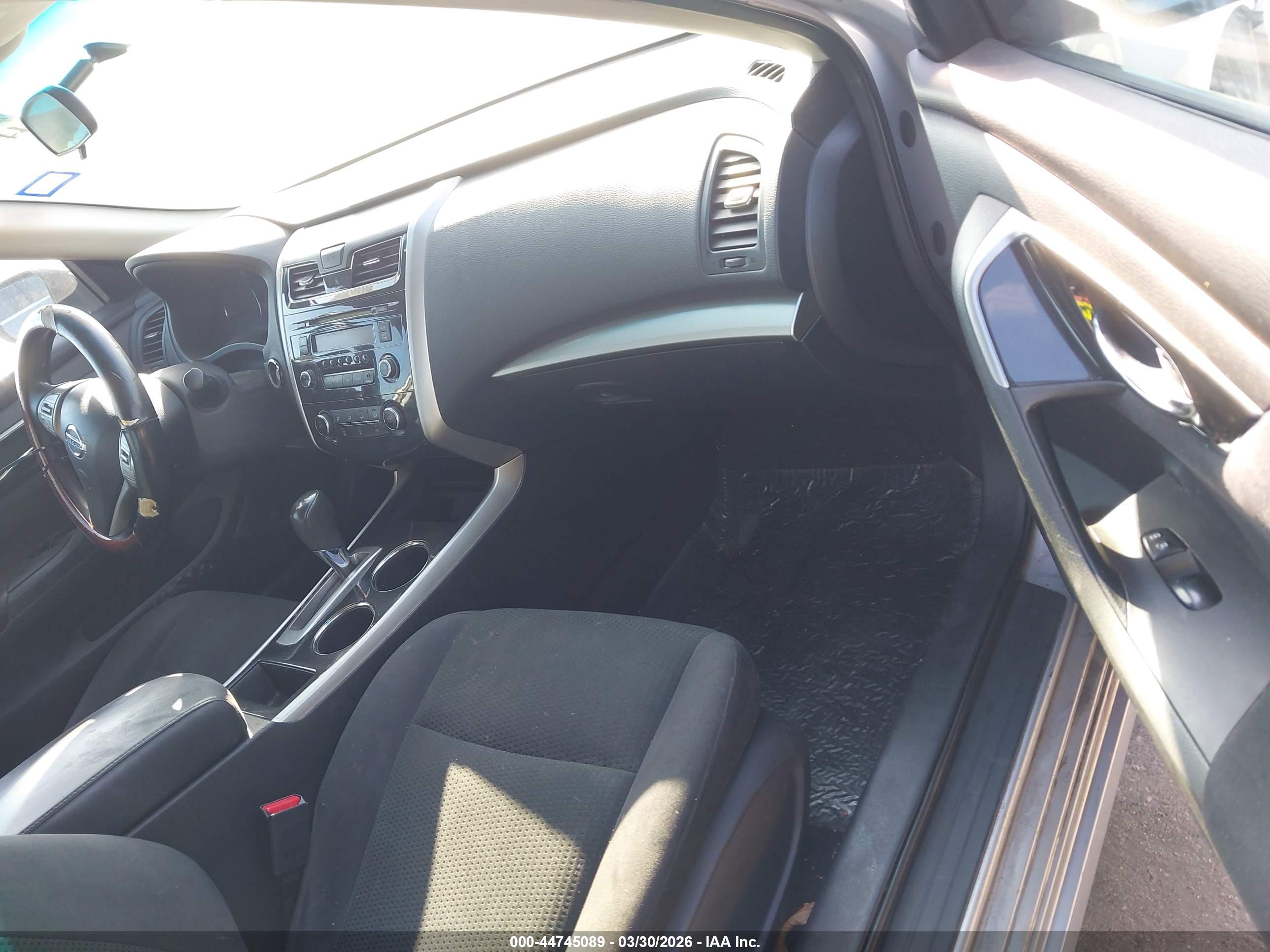 NISSAN ALTIMA image 5