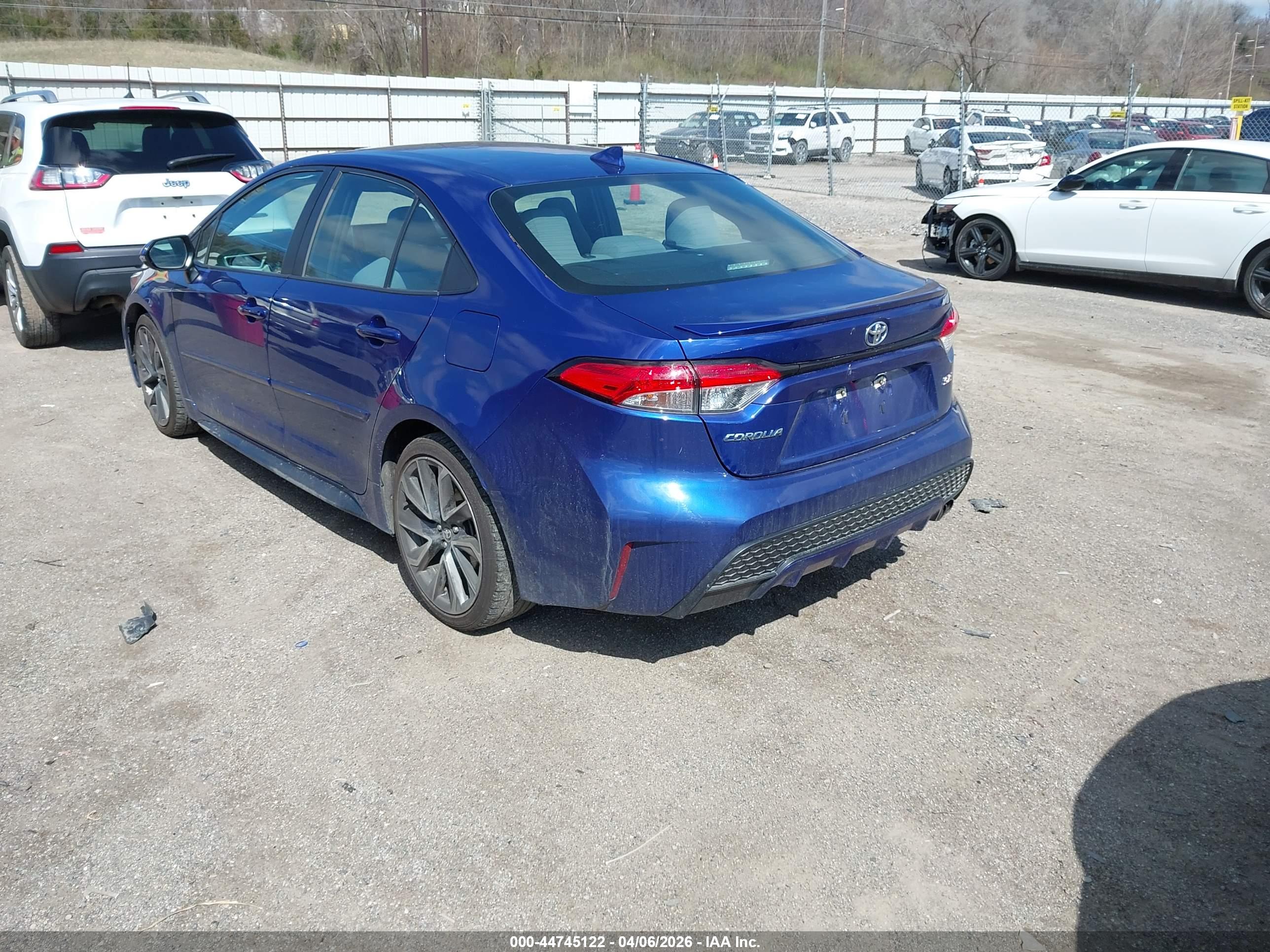 TOYOTA COROLLA image 3