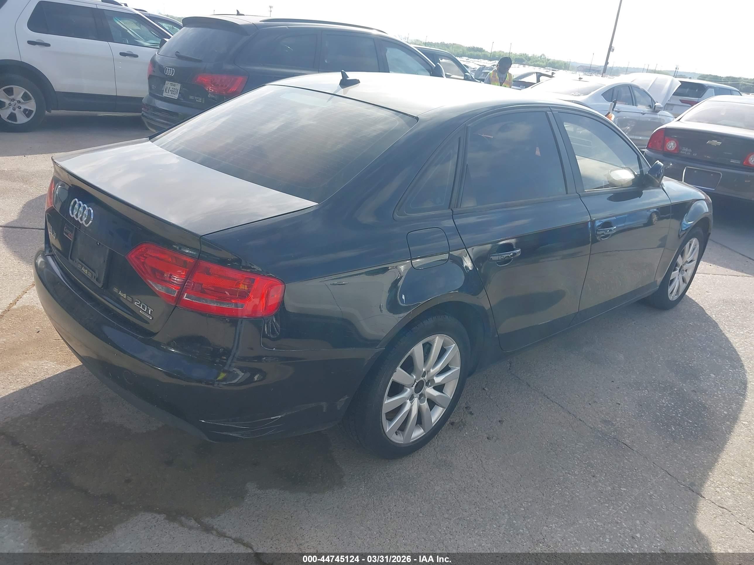 AUDI A4 image 4