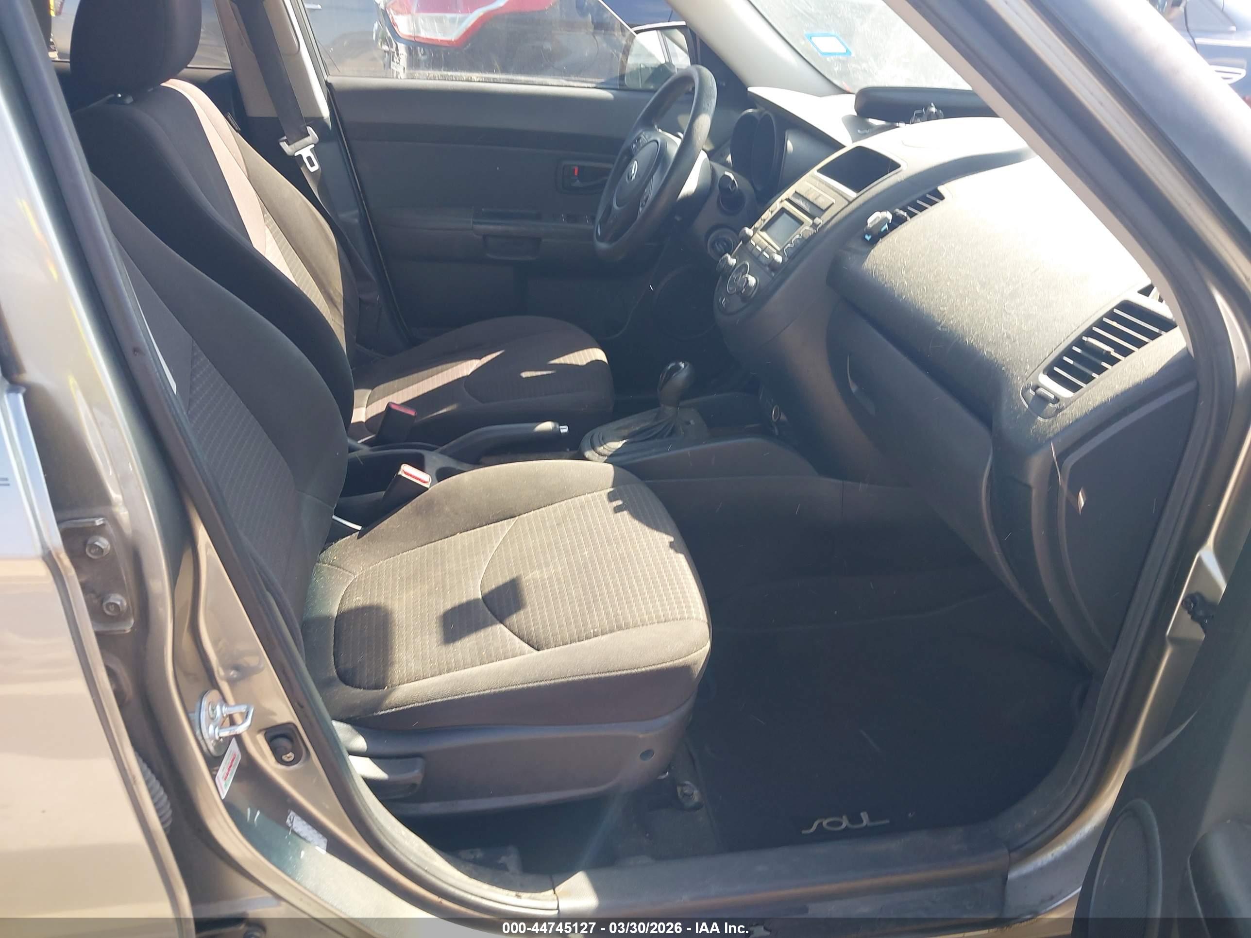 KIA SOUL image 5
