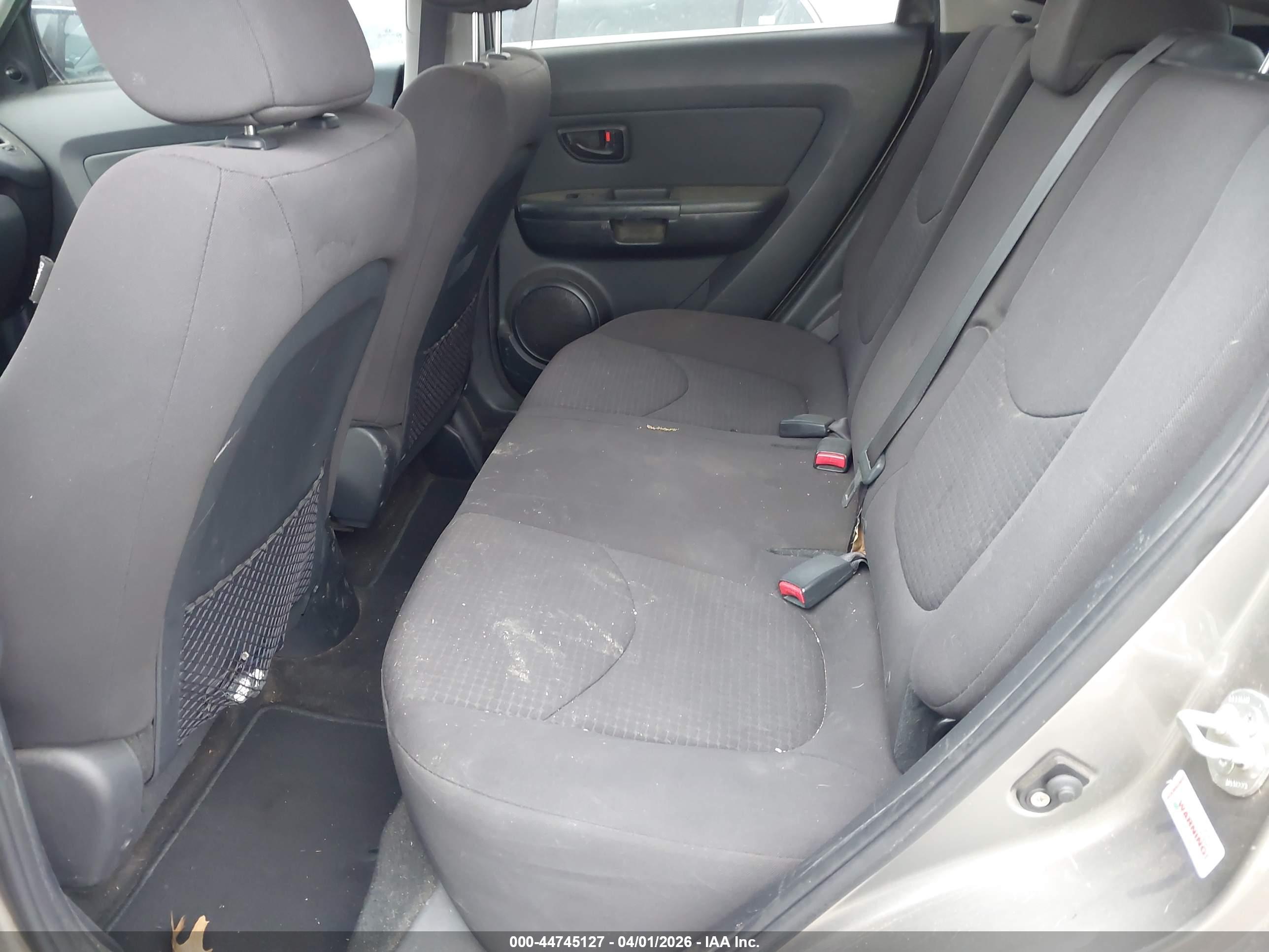 KIA SOUL image 8