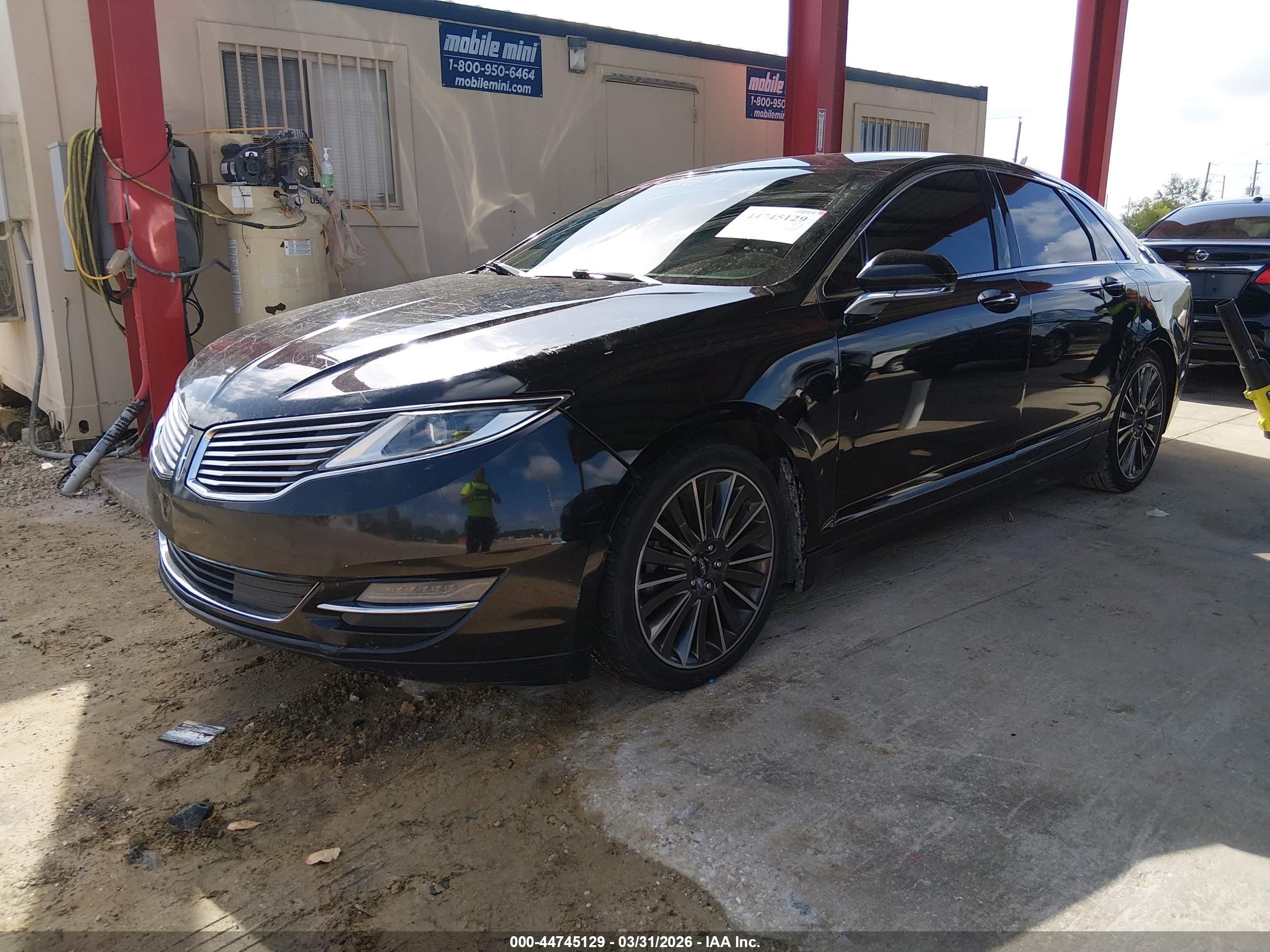 LINCOLN MKZ image 2