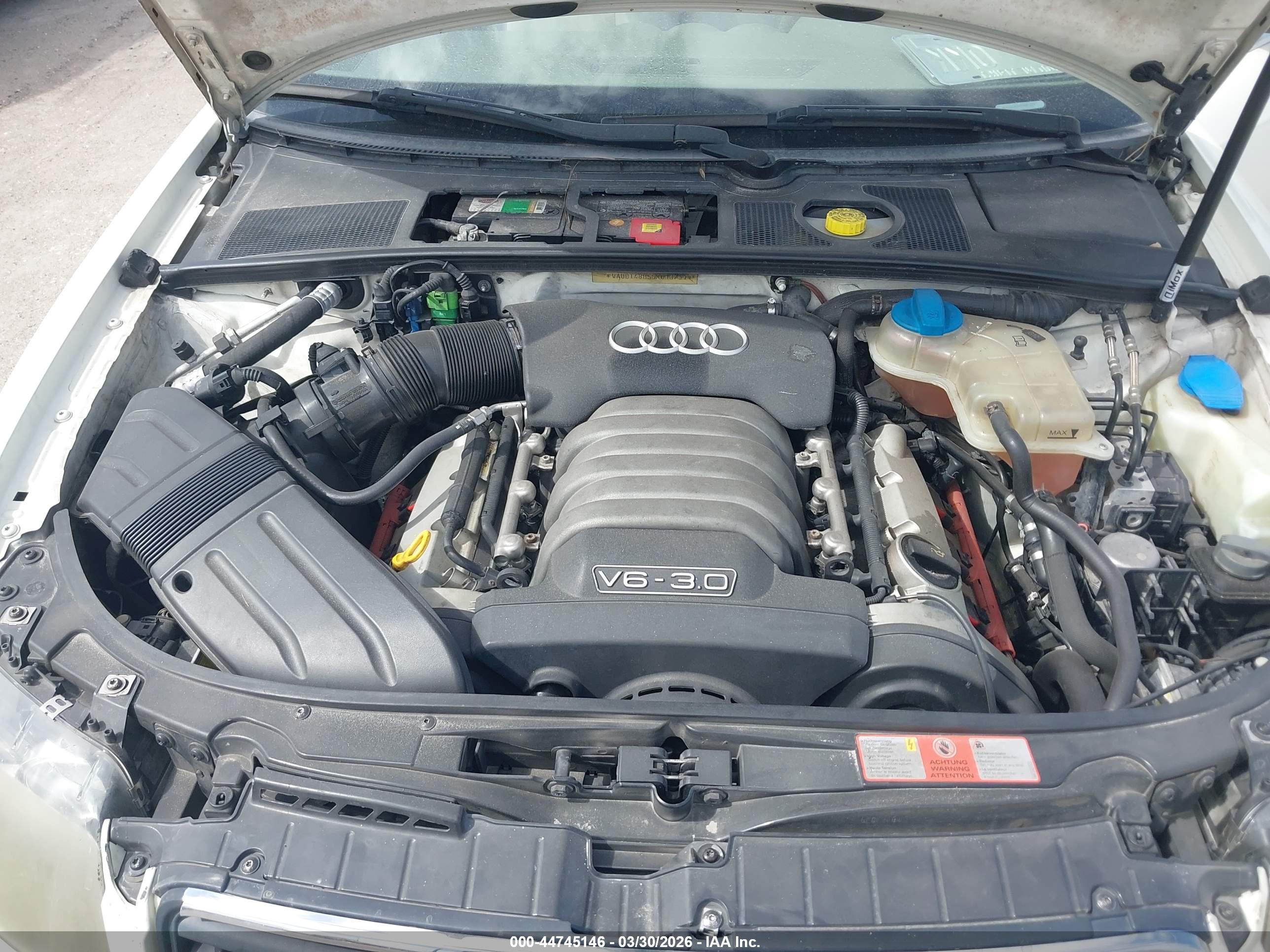 AUDI A4 image 10