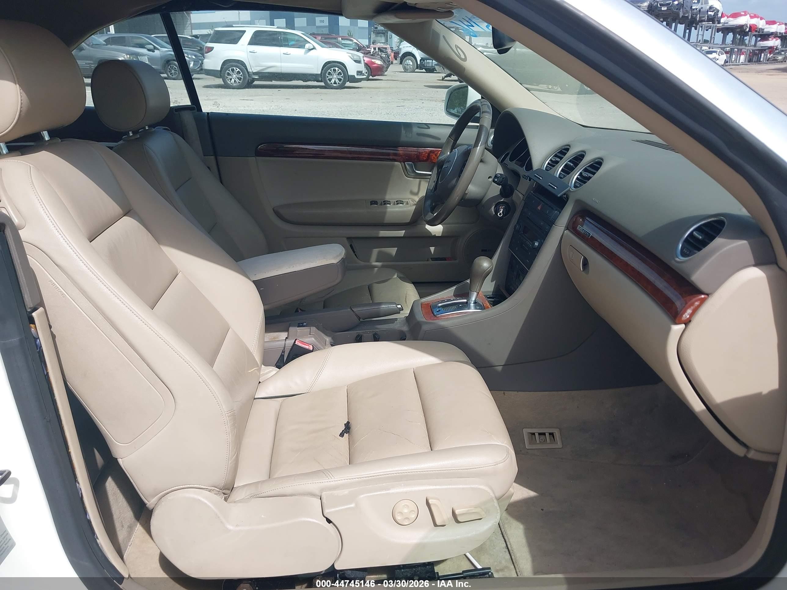AUDI A4 image 5