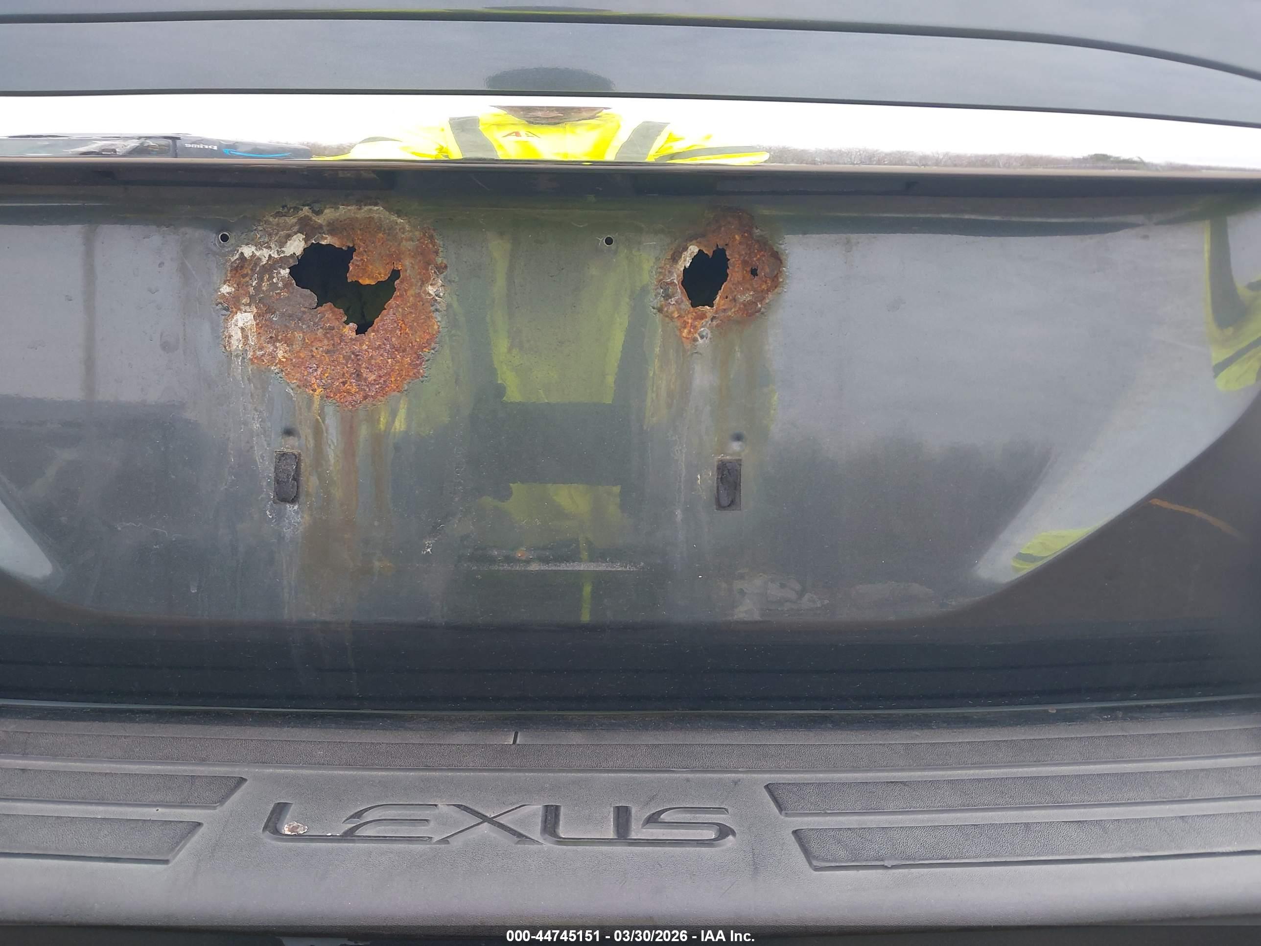 LEXUS RX image 6
