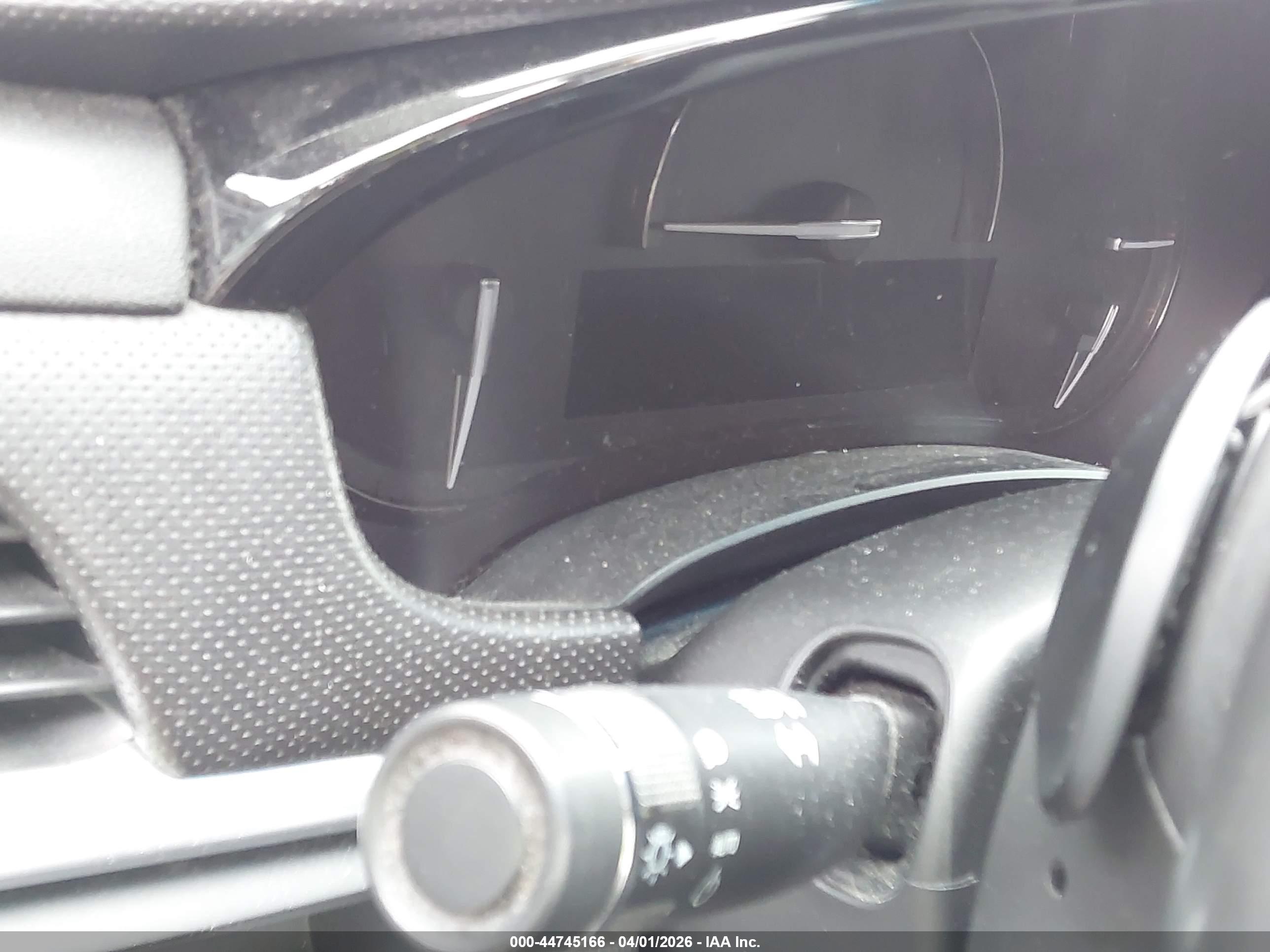 CADILLAC XTS image 7