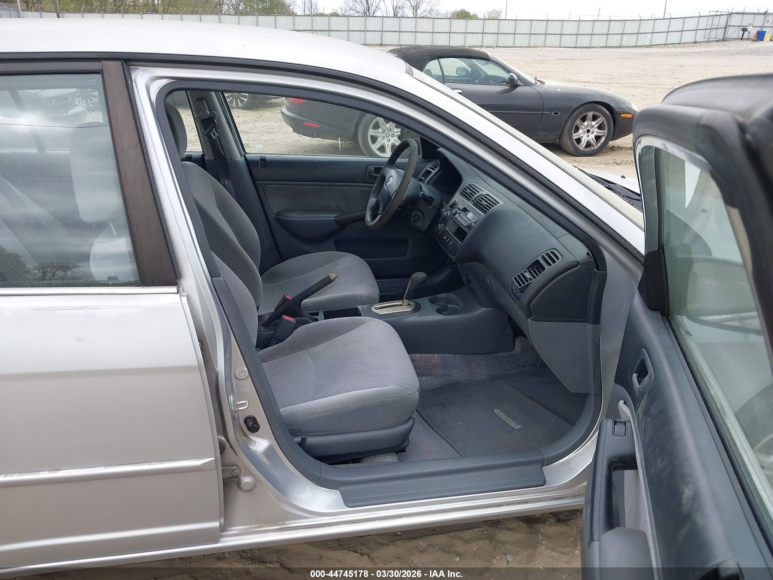 HONDA CIVIC image 5