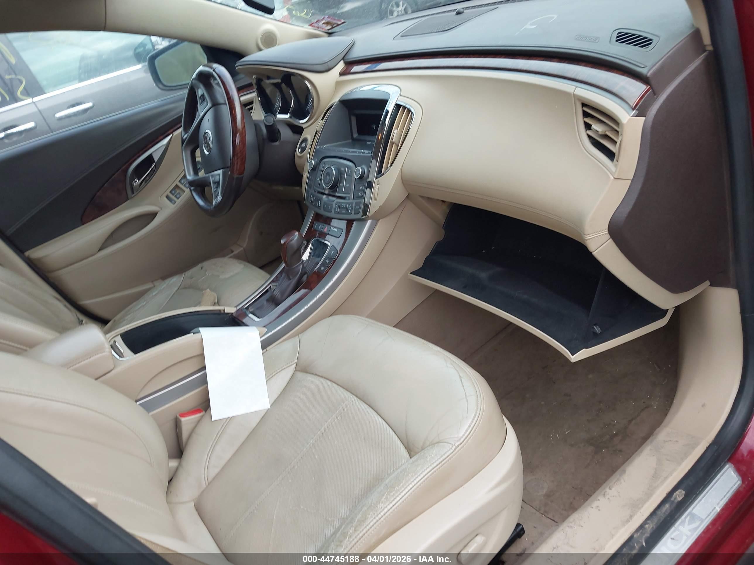 BUICK LACROSSE image 5