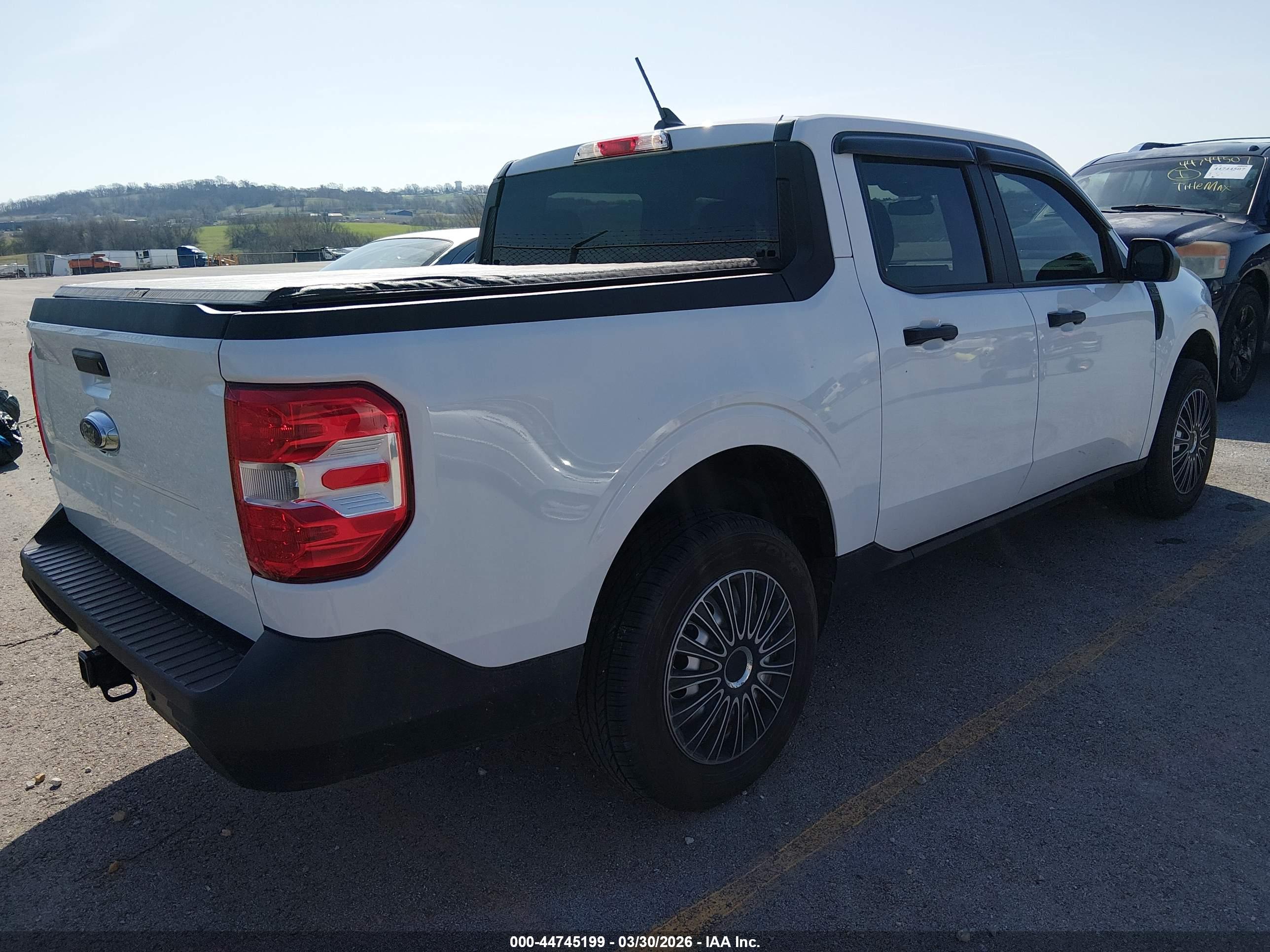 FORD MAVERICK image 4