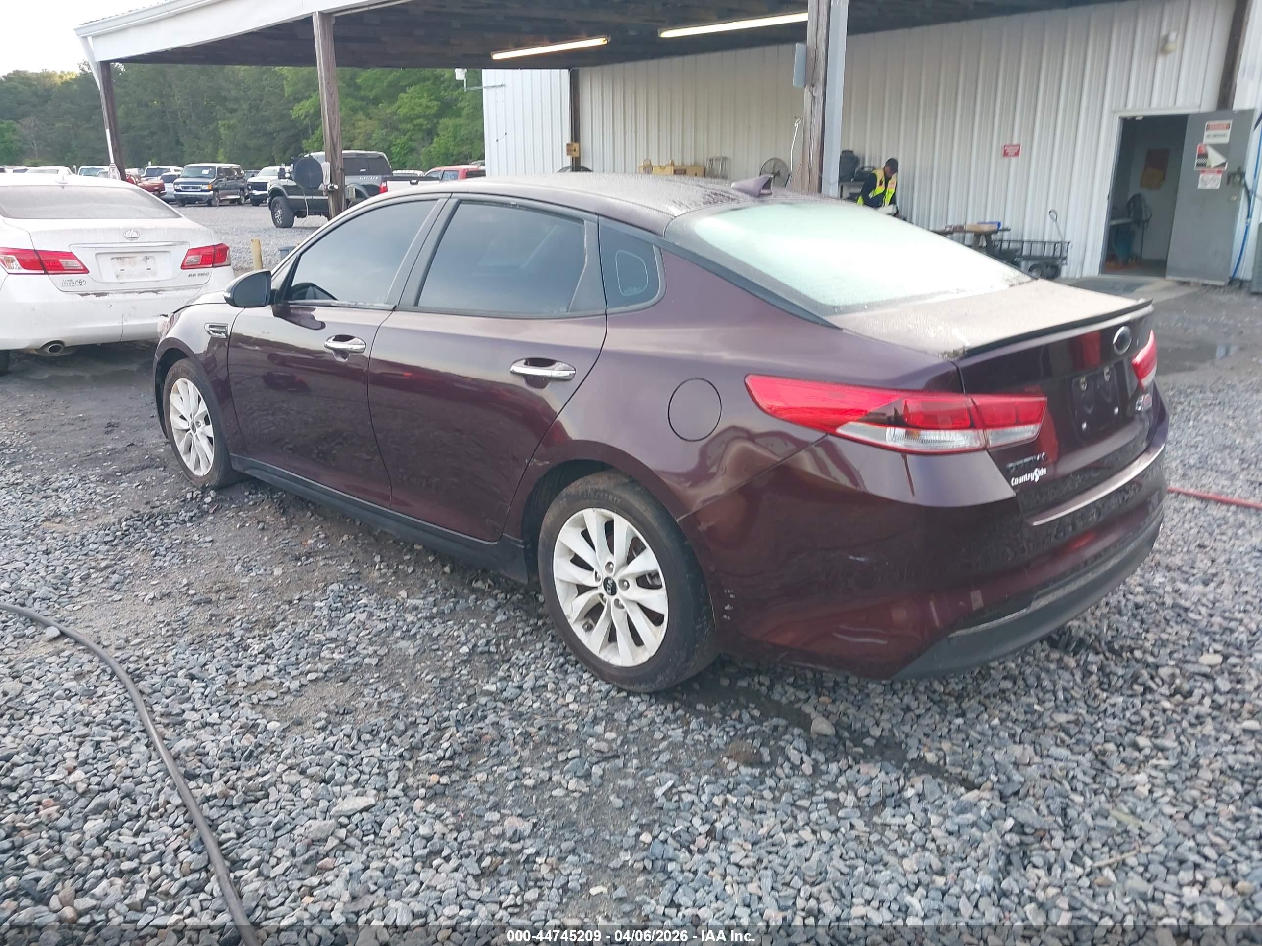 KIA OPTIMA image 3