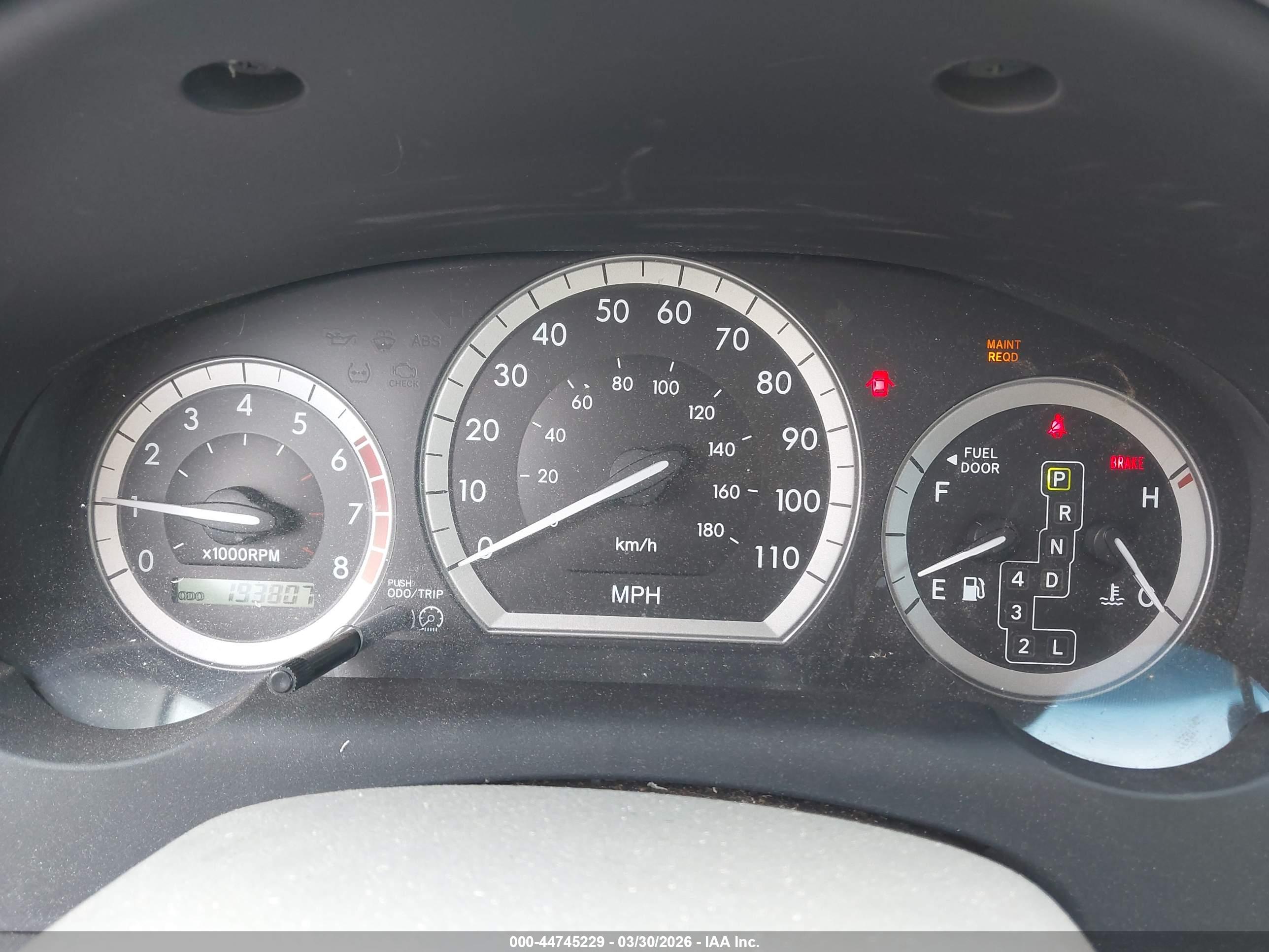 TOYOTA SIENNA image 7