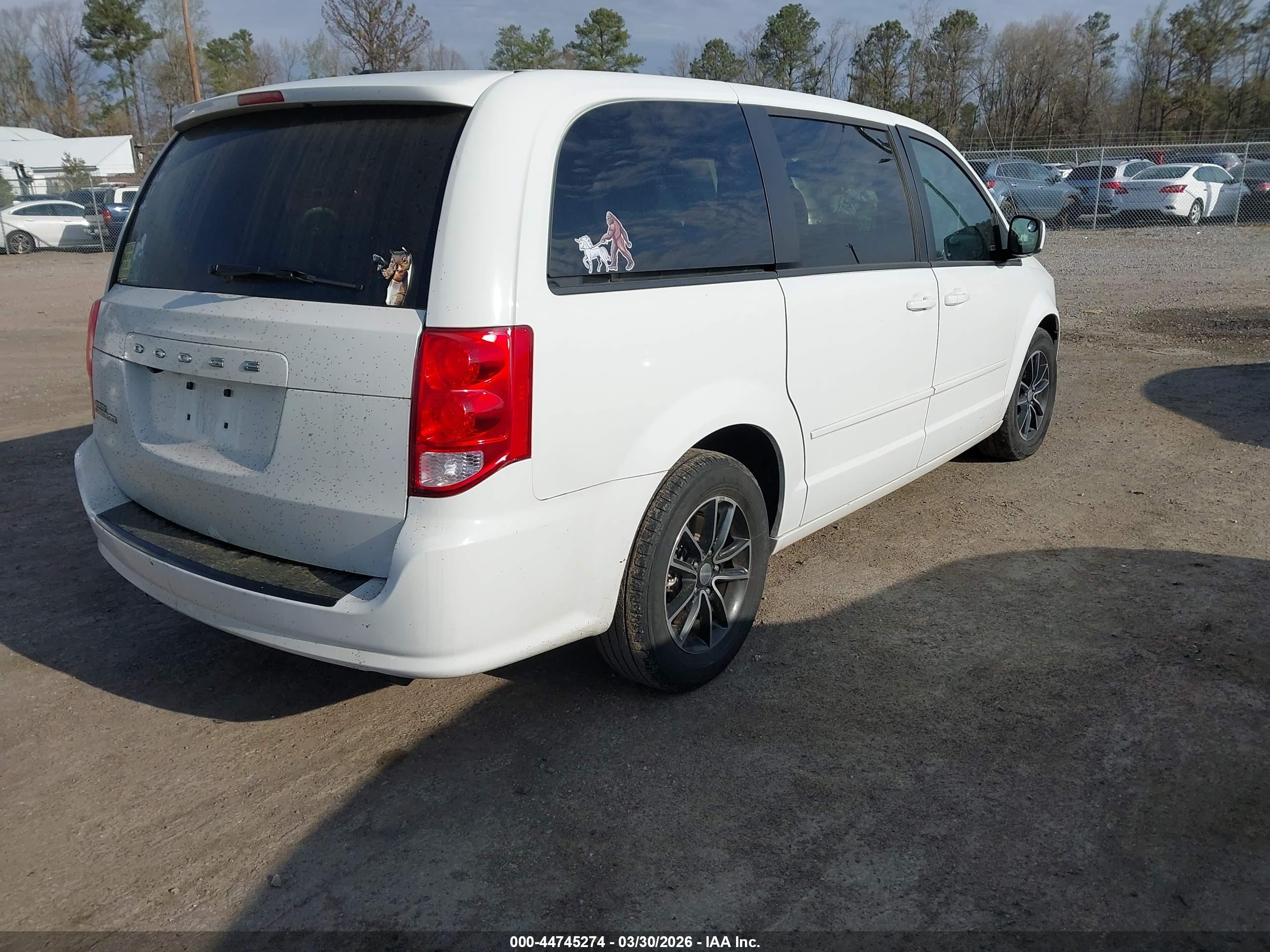 DODGE GRAND image 4