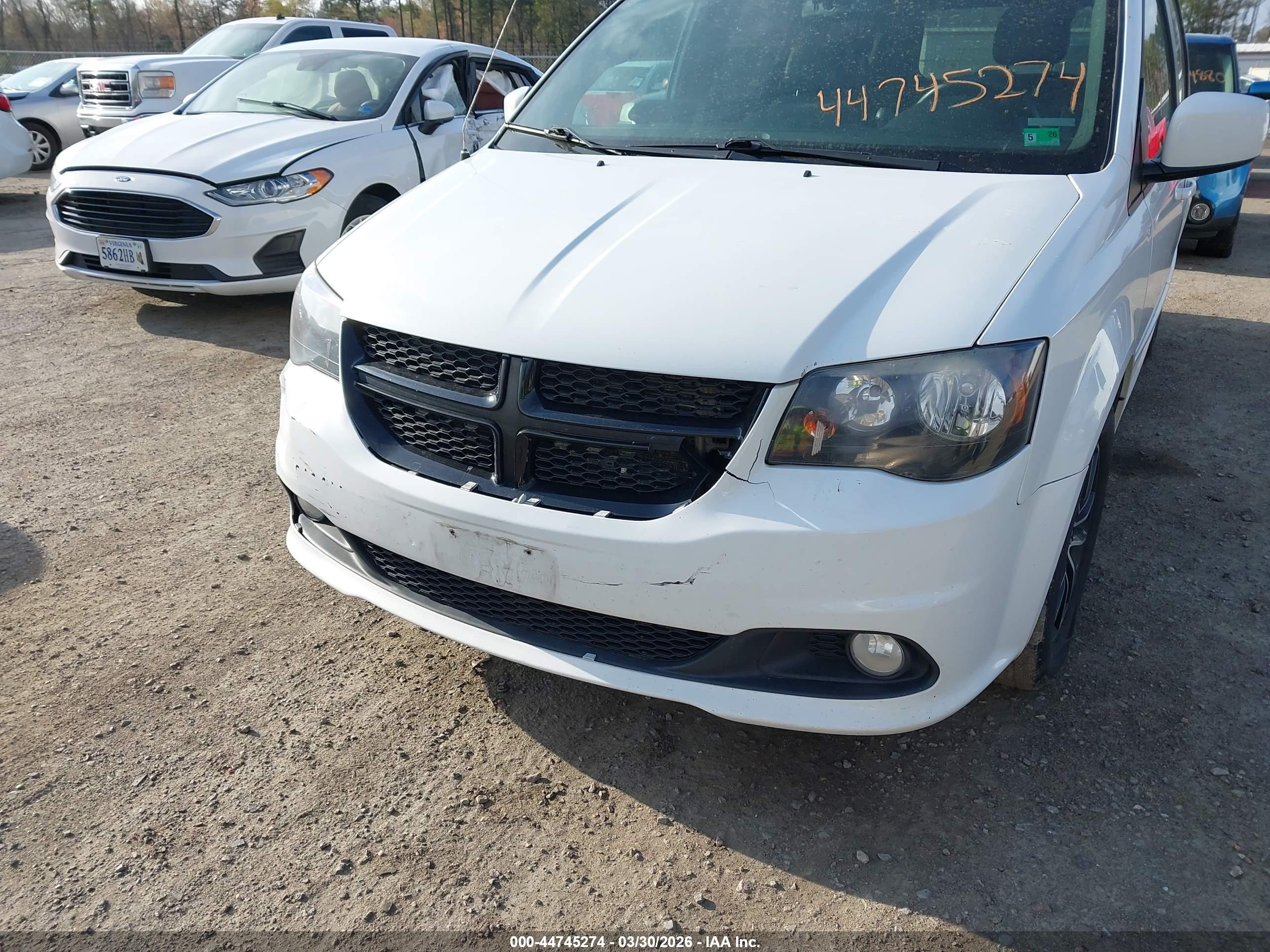 DODGE GRAND image 6