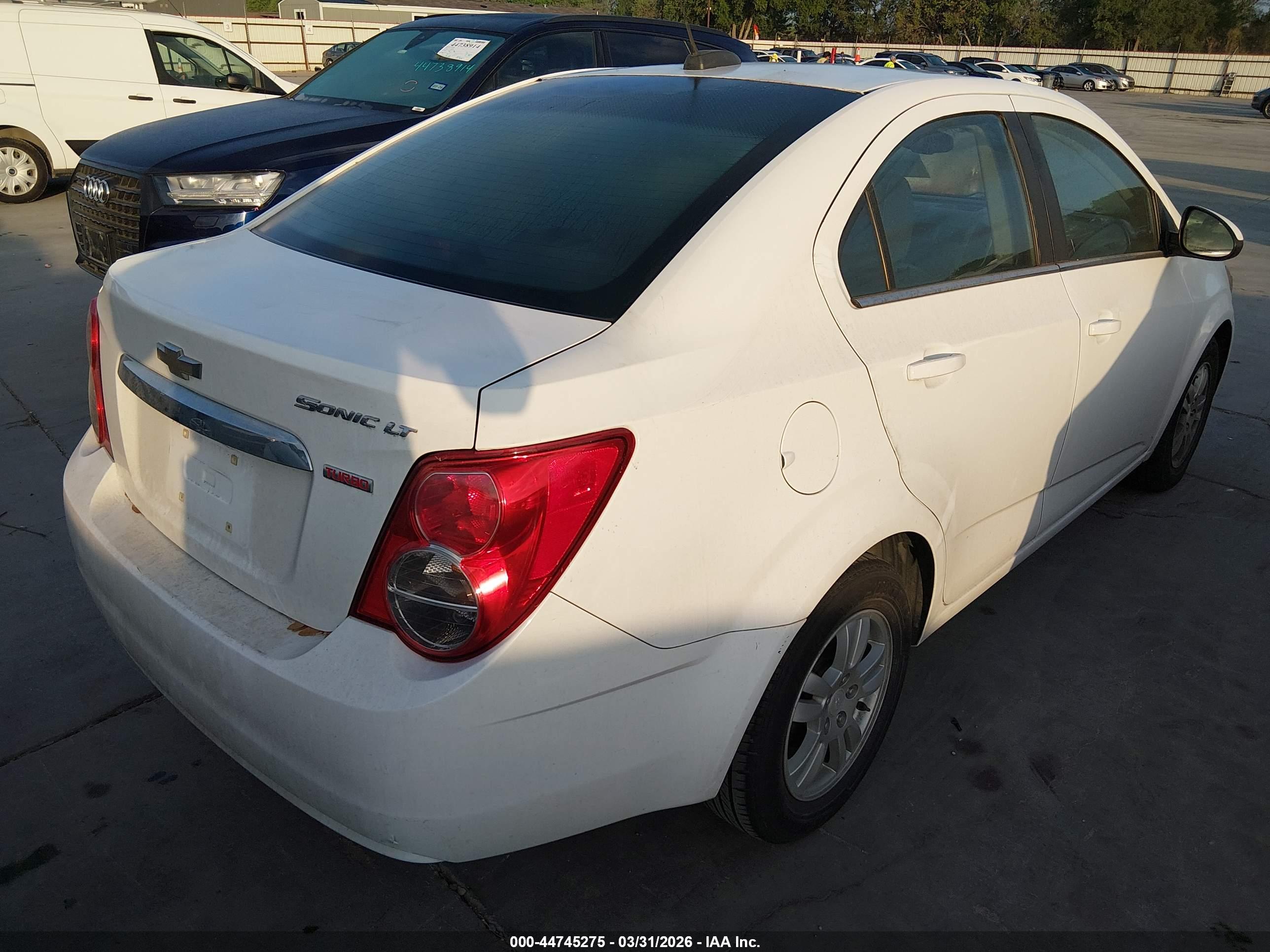 CHEVROLET SONIC image 4
