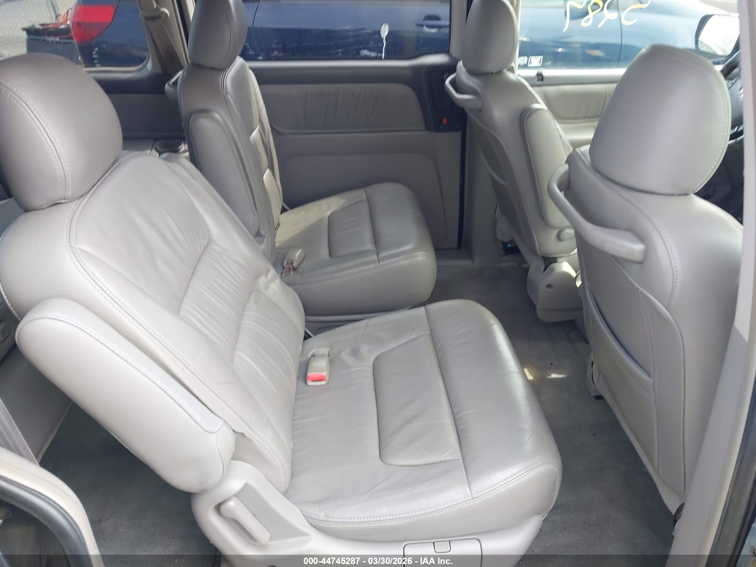 HONDA ODYSSEY image 8