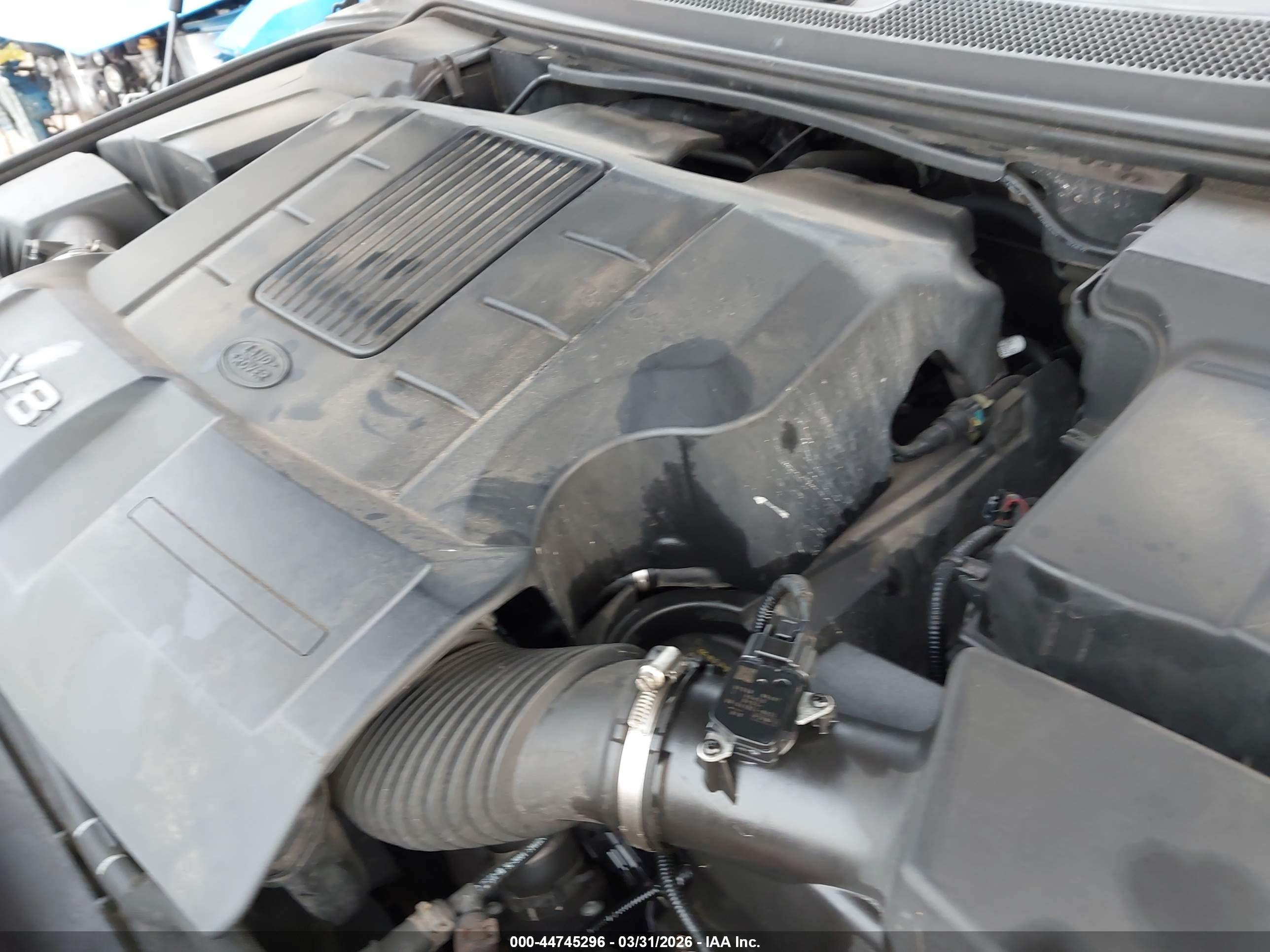 LAND ROVER image 10