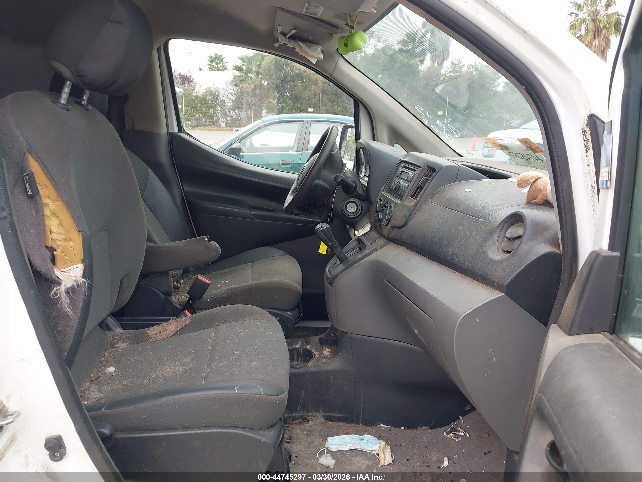NISSAN NV200 image 5