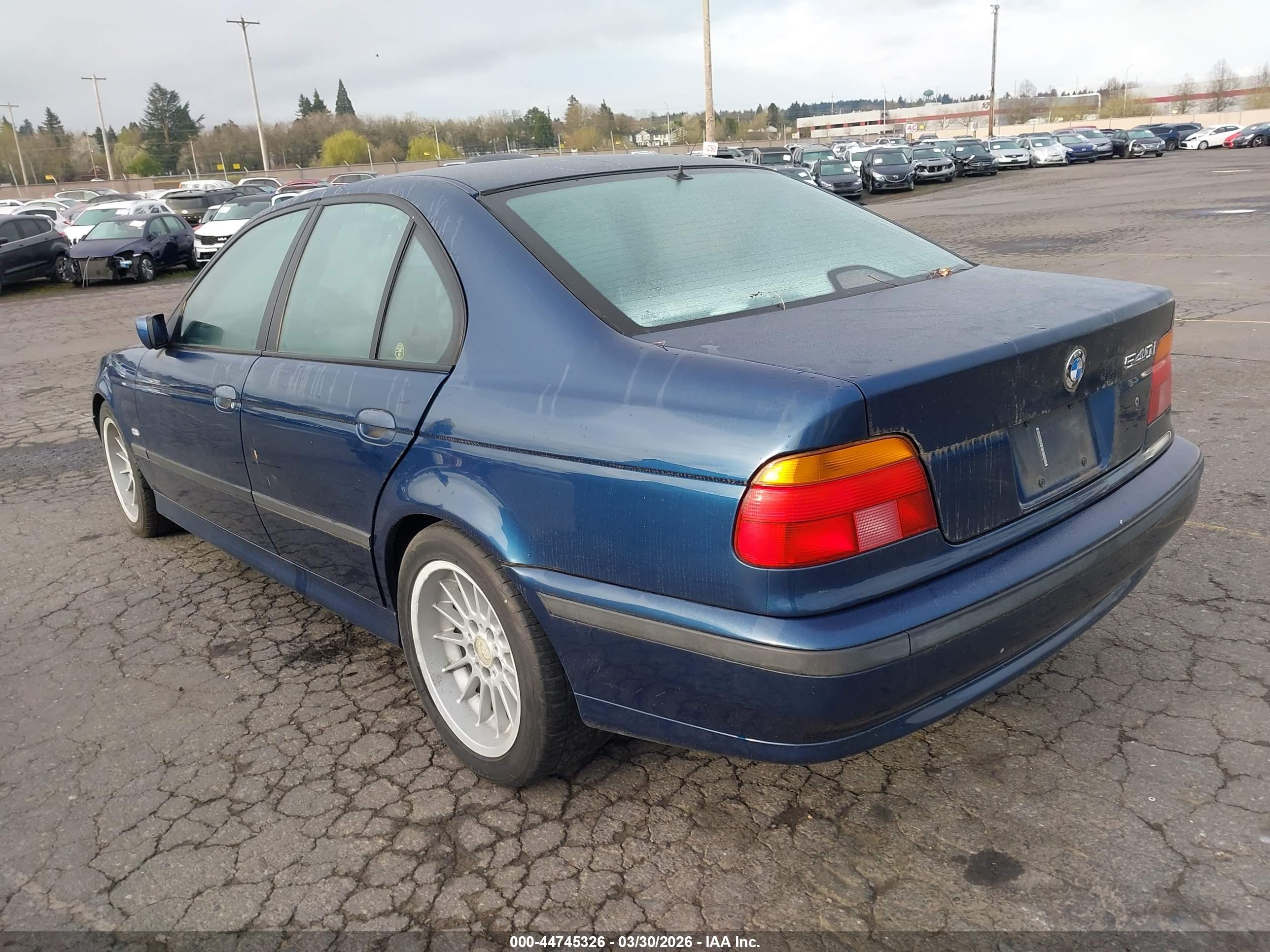 BMW 540IA image 3