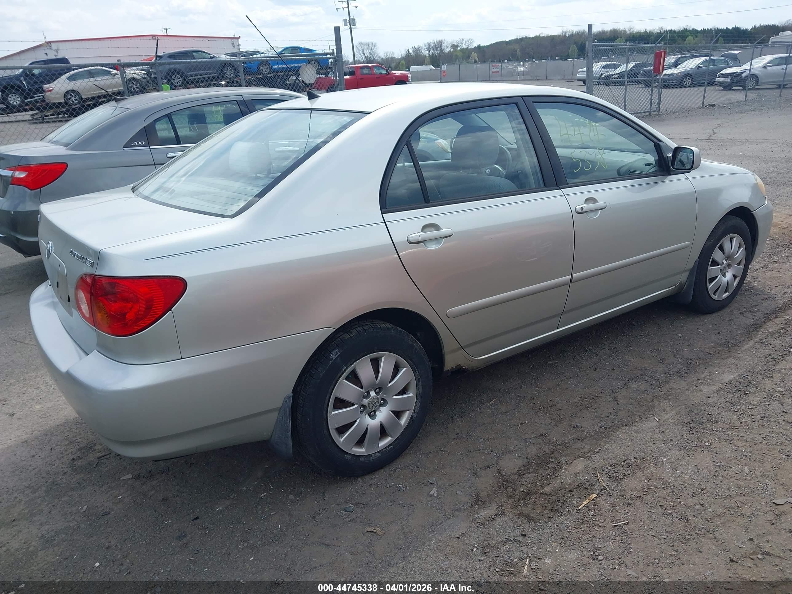 TOYOTA COROLLA image 4