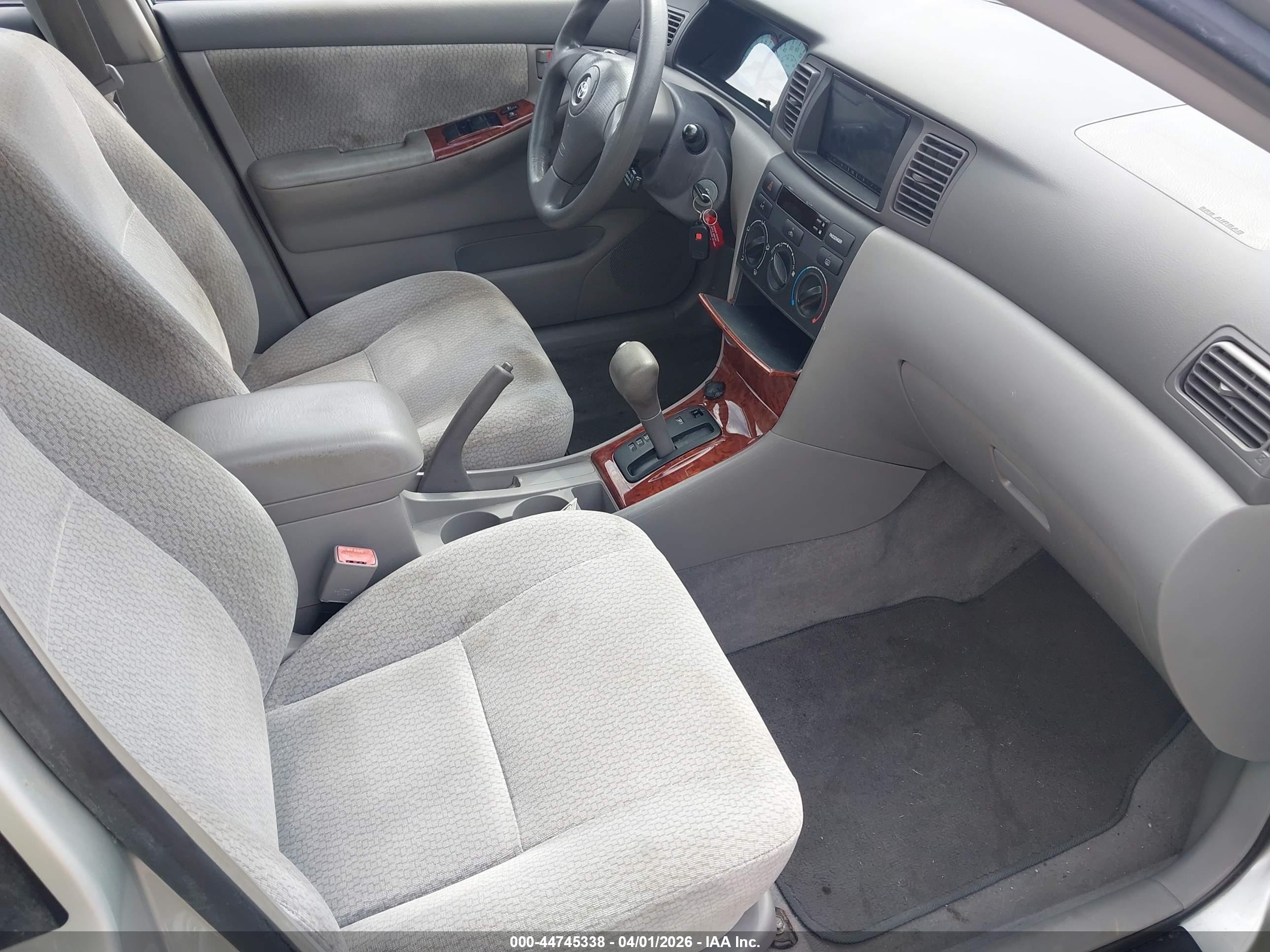 TOYOTA COROLLA image 5