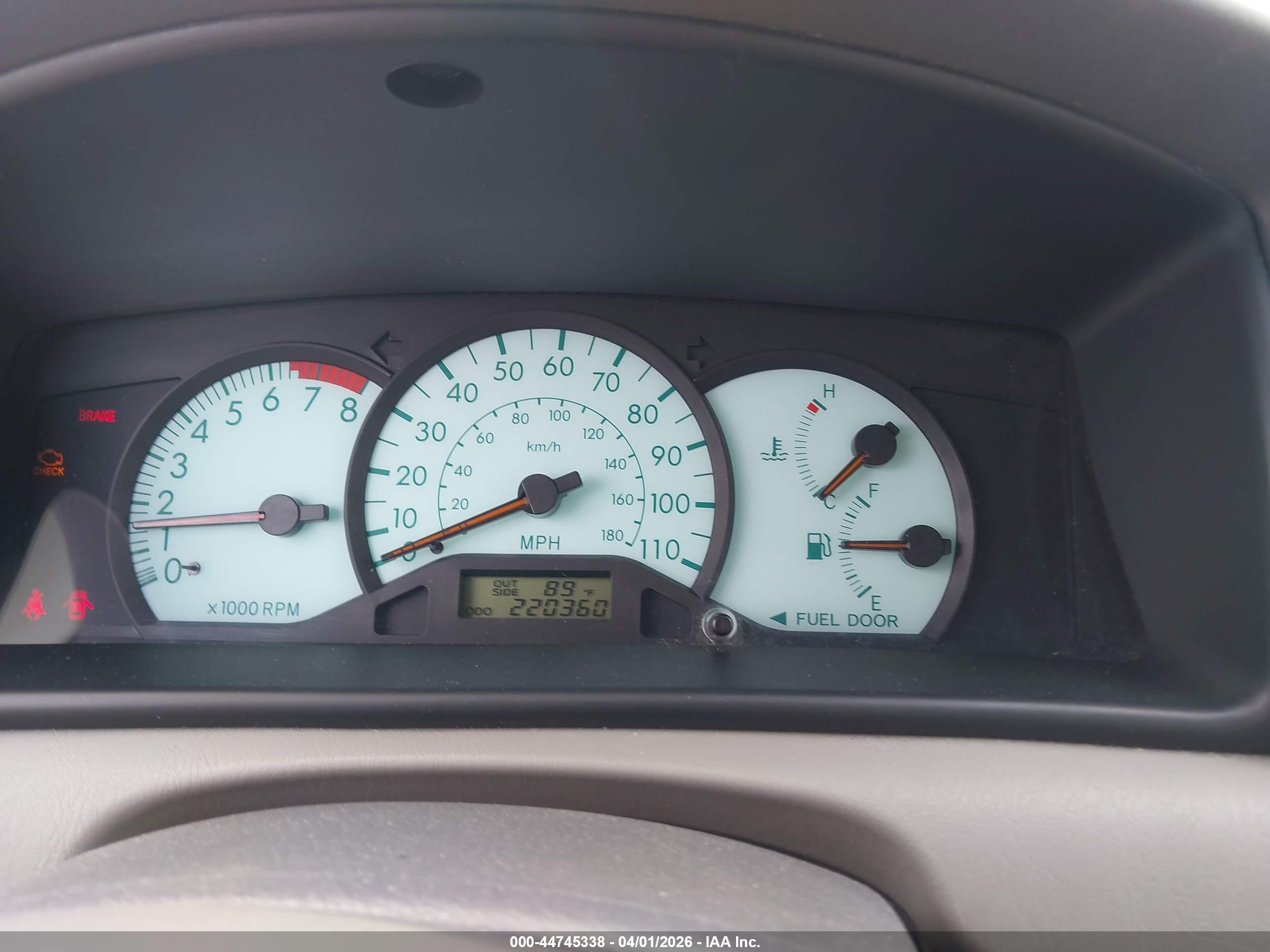 TOYOTA COROLLA image 7