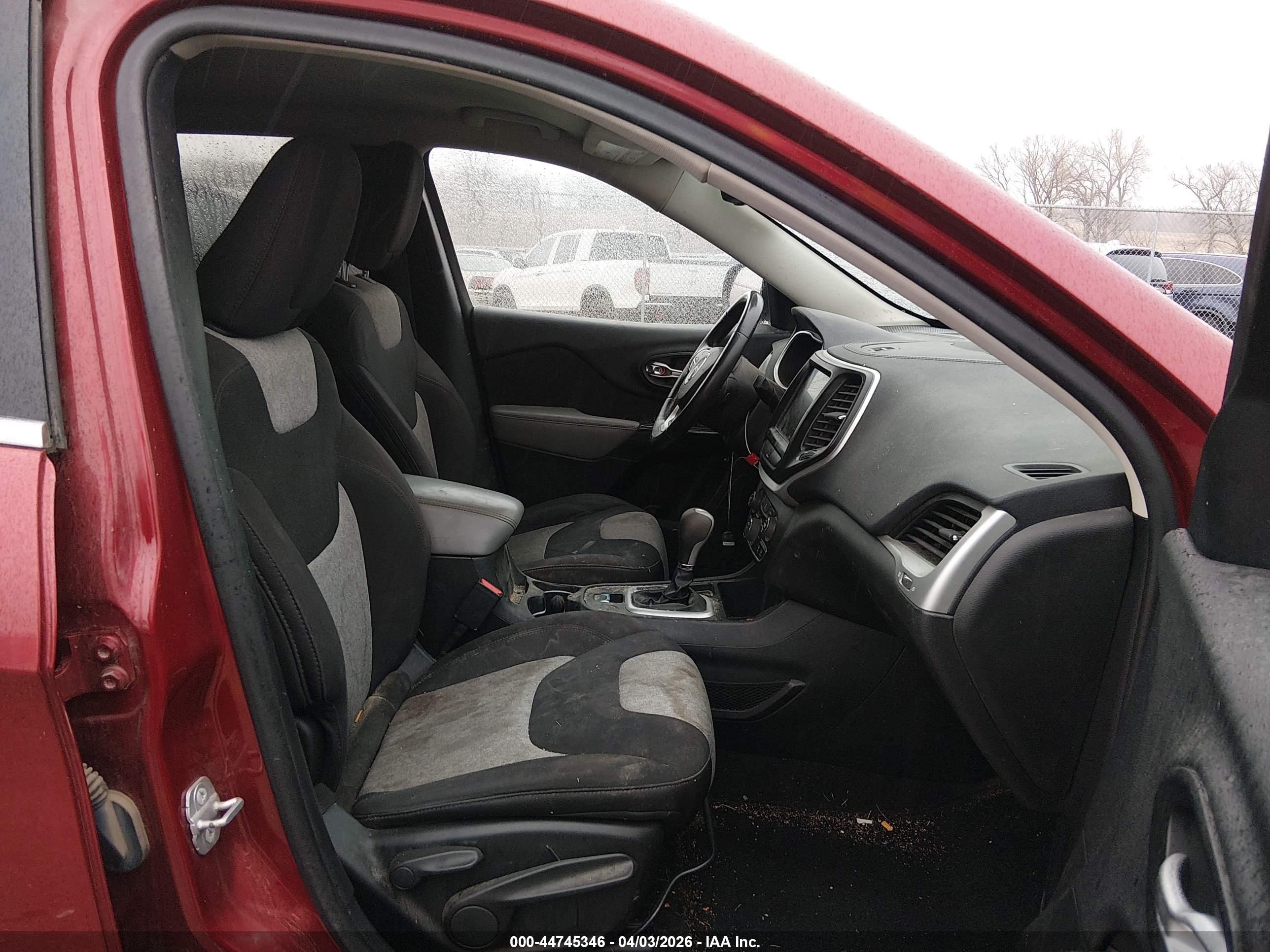 JEEP CHEROKEE image 5