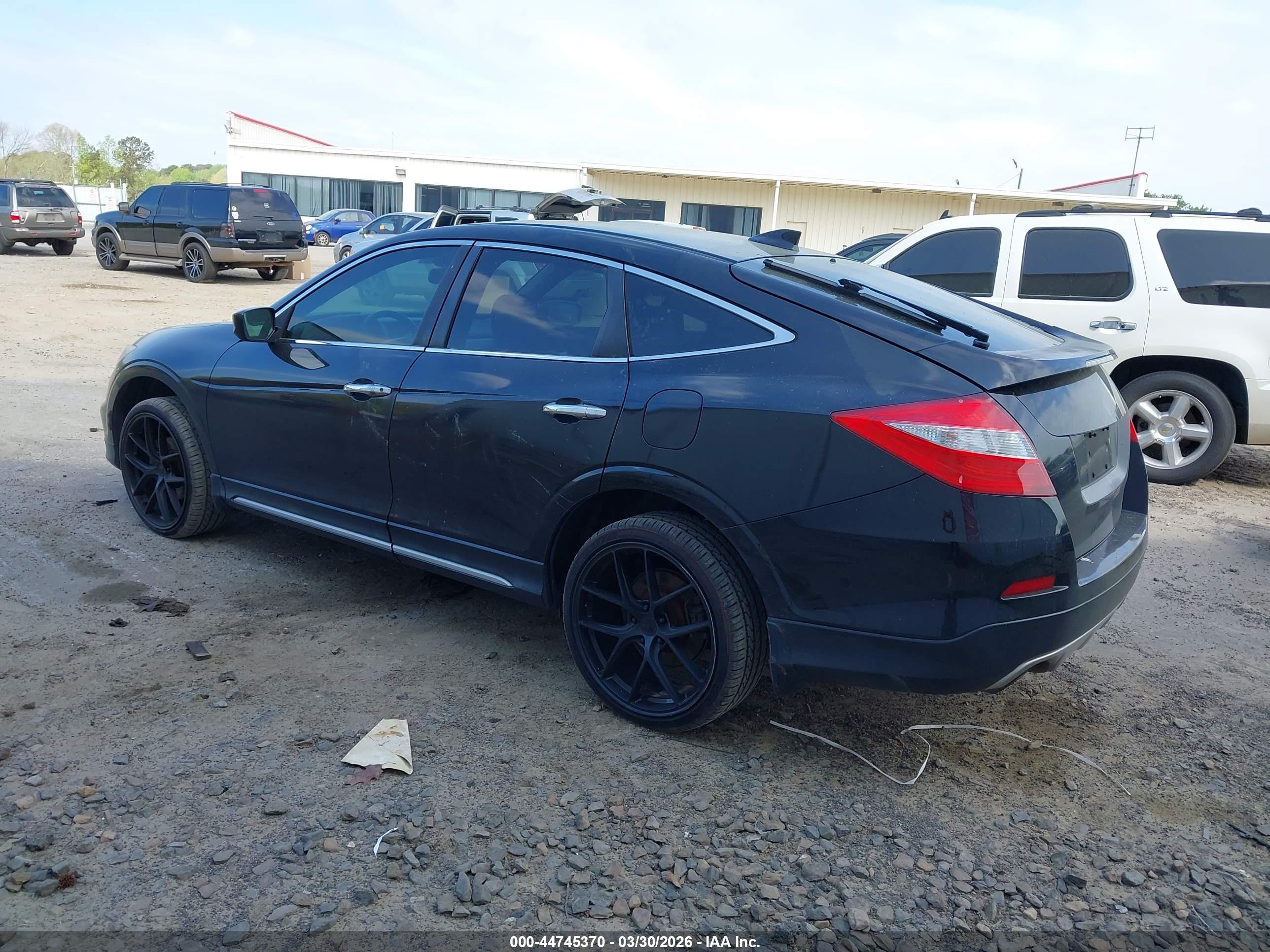HONDA CROSSTOUR image 3
