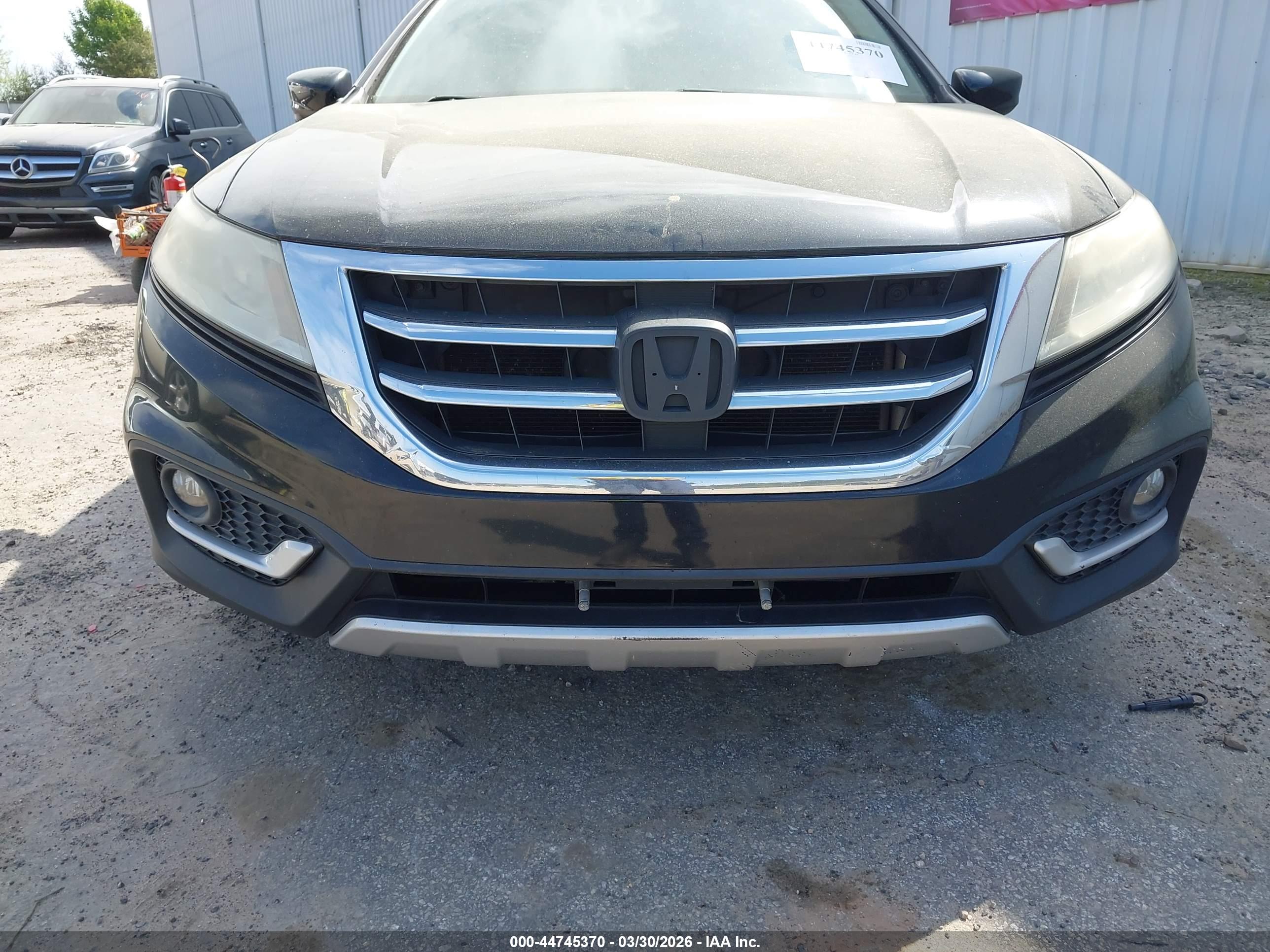 HONDA CROSSTOUR image 6