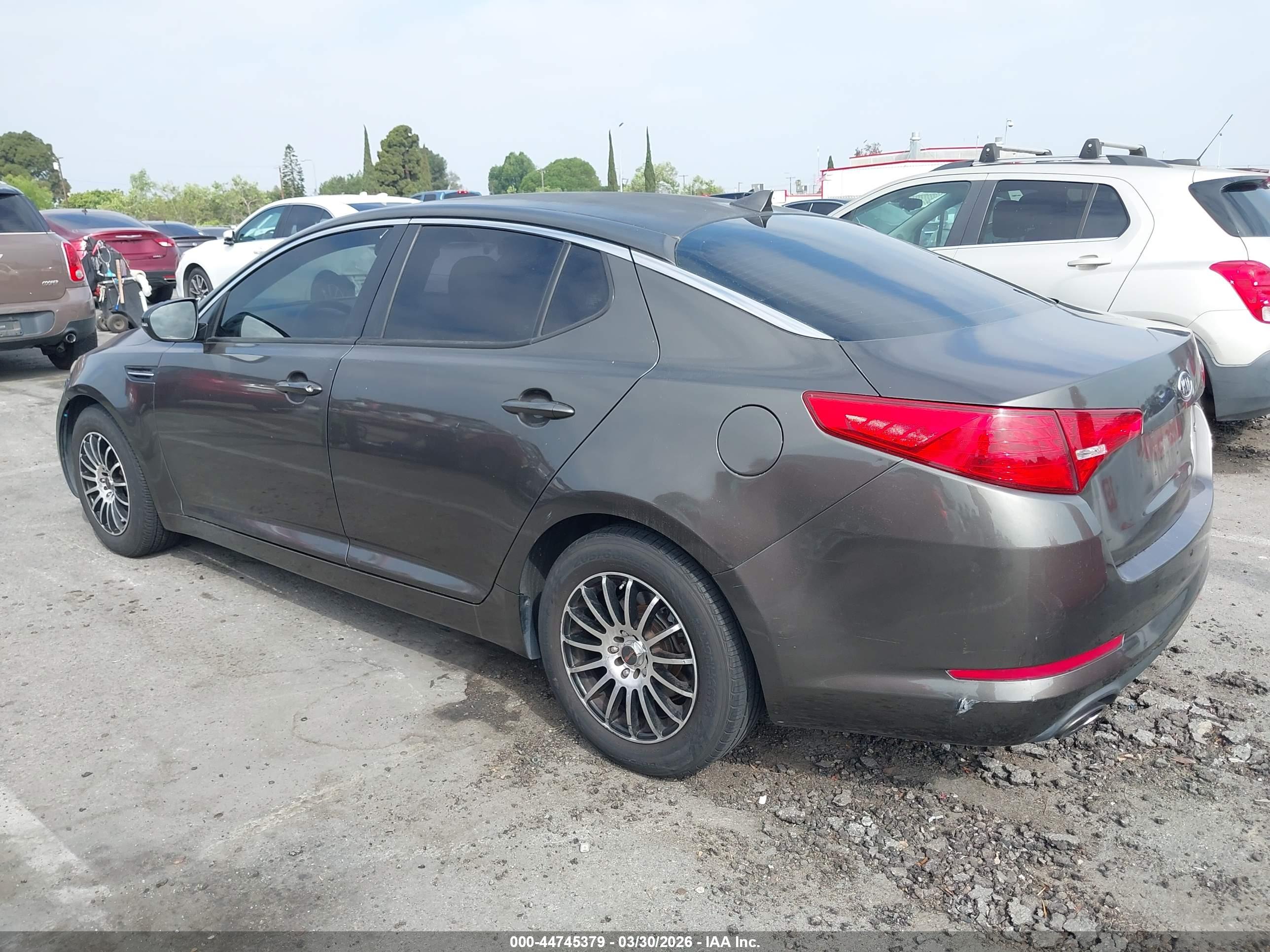 KIA OPTIMA image 3