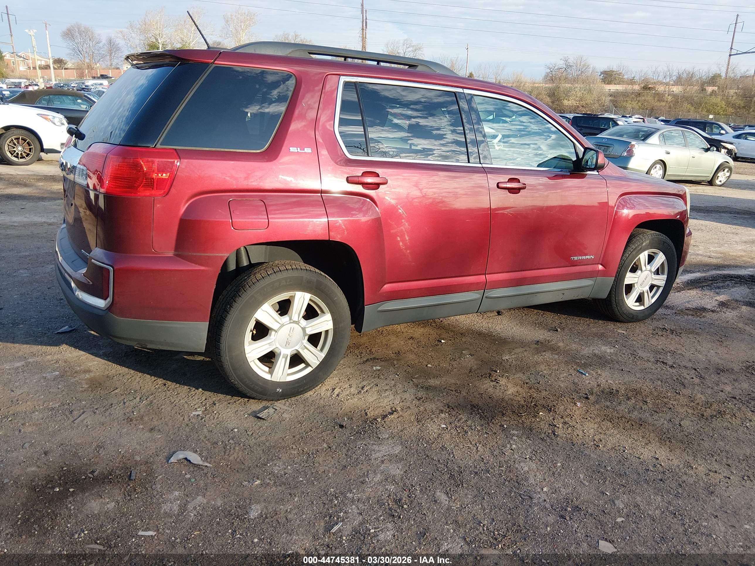 GMC TERRAIN image 4