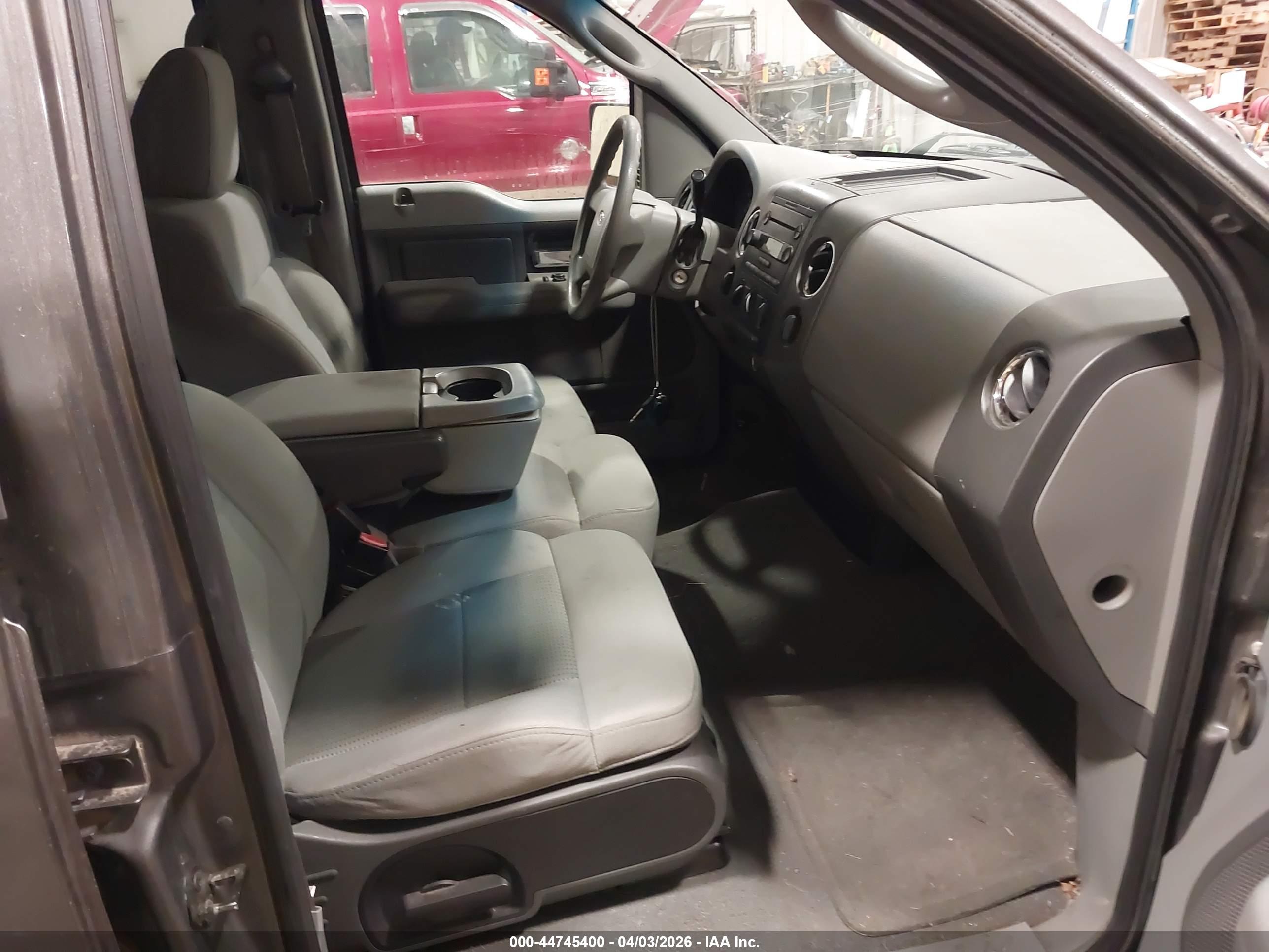 FORD F-150 image 5