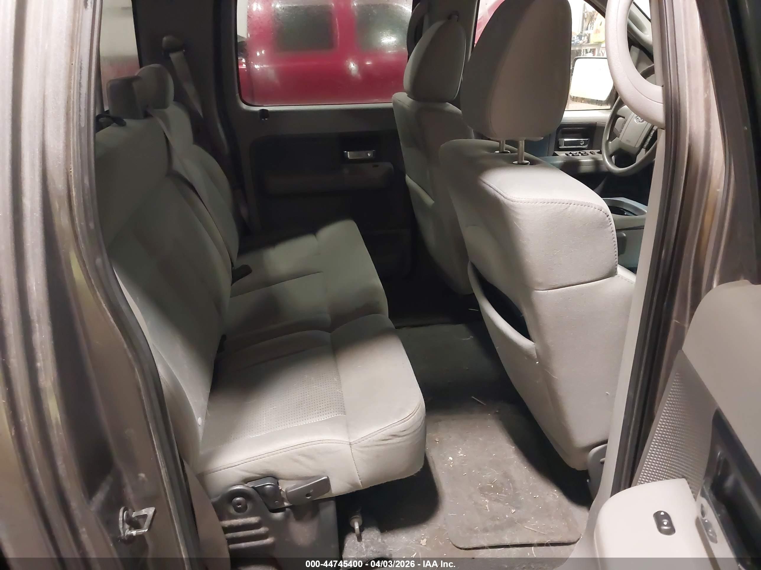 FORD F-150 image 8