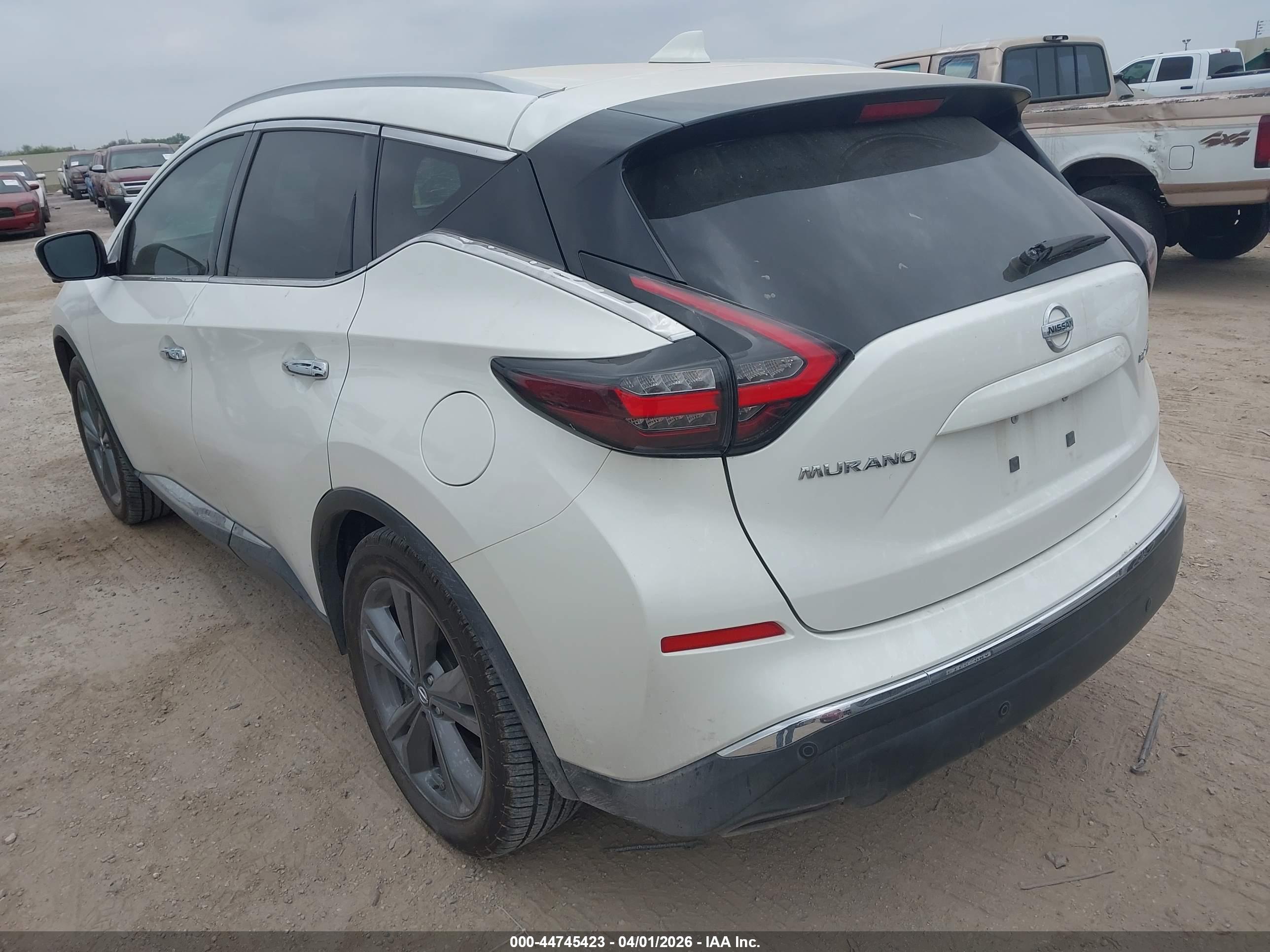 NISSAN MURANO image 3