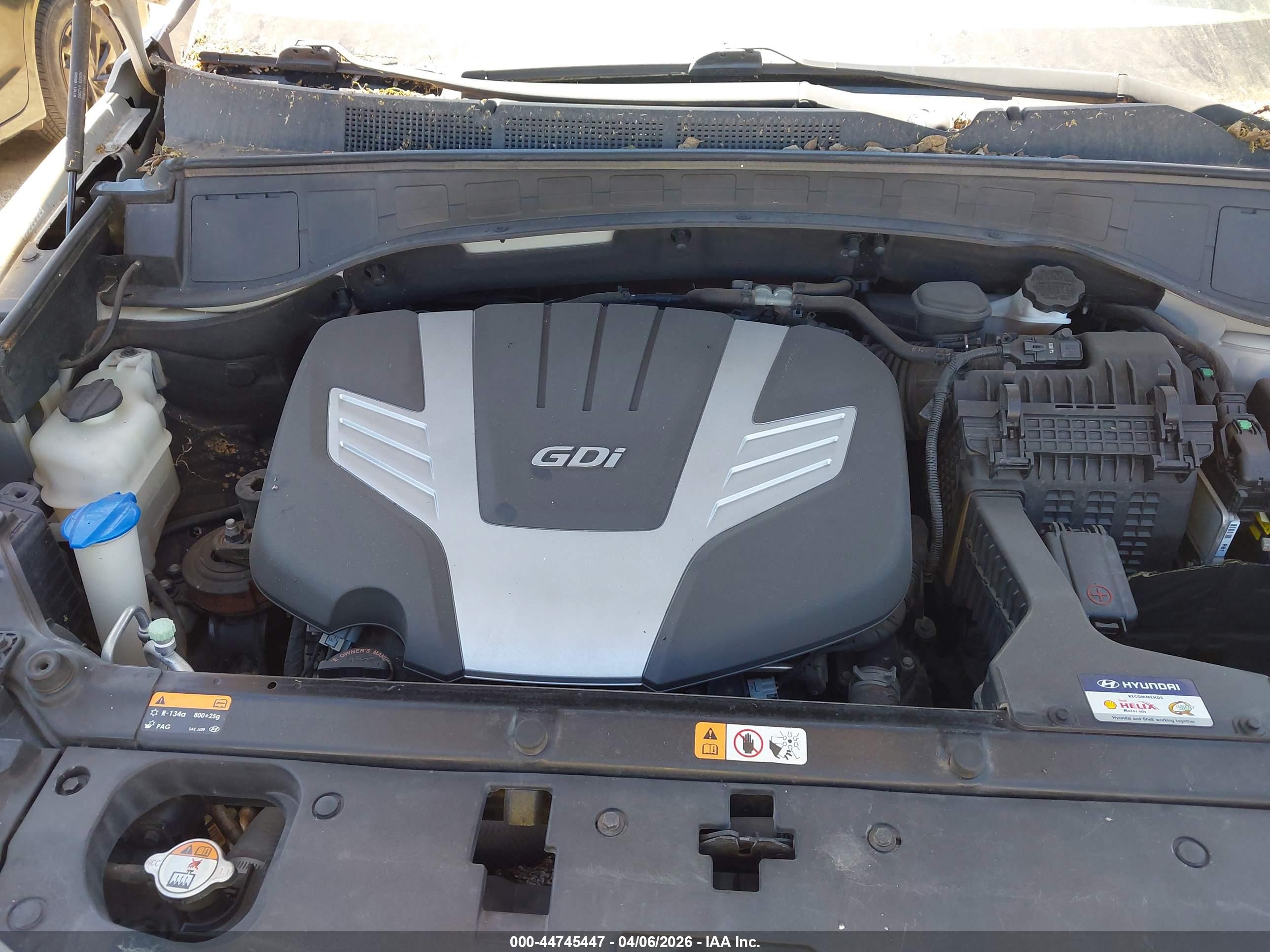 HYUNDAI SANTA image 10