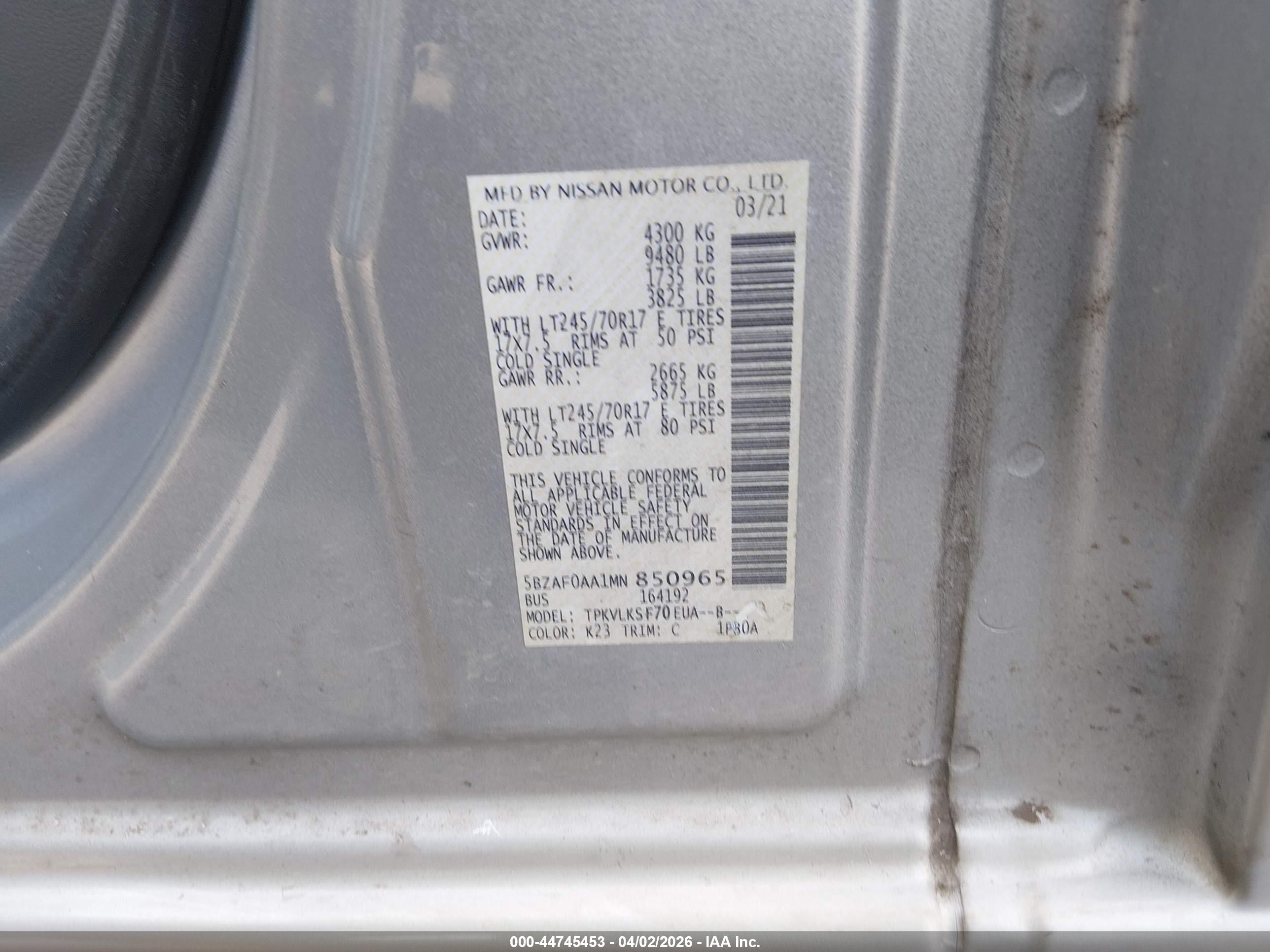 NISSAN NV image 9