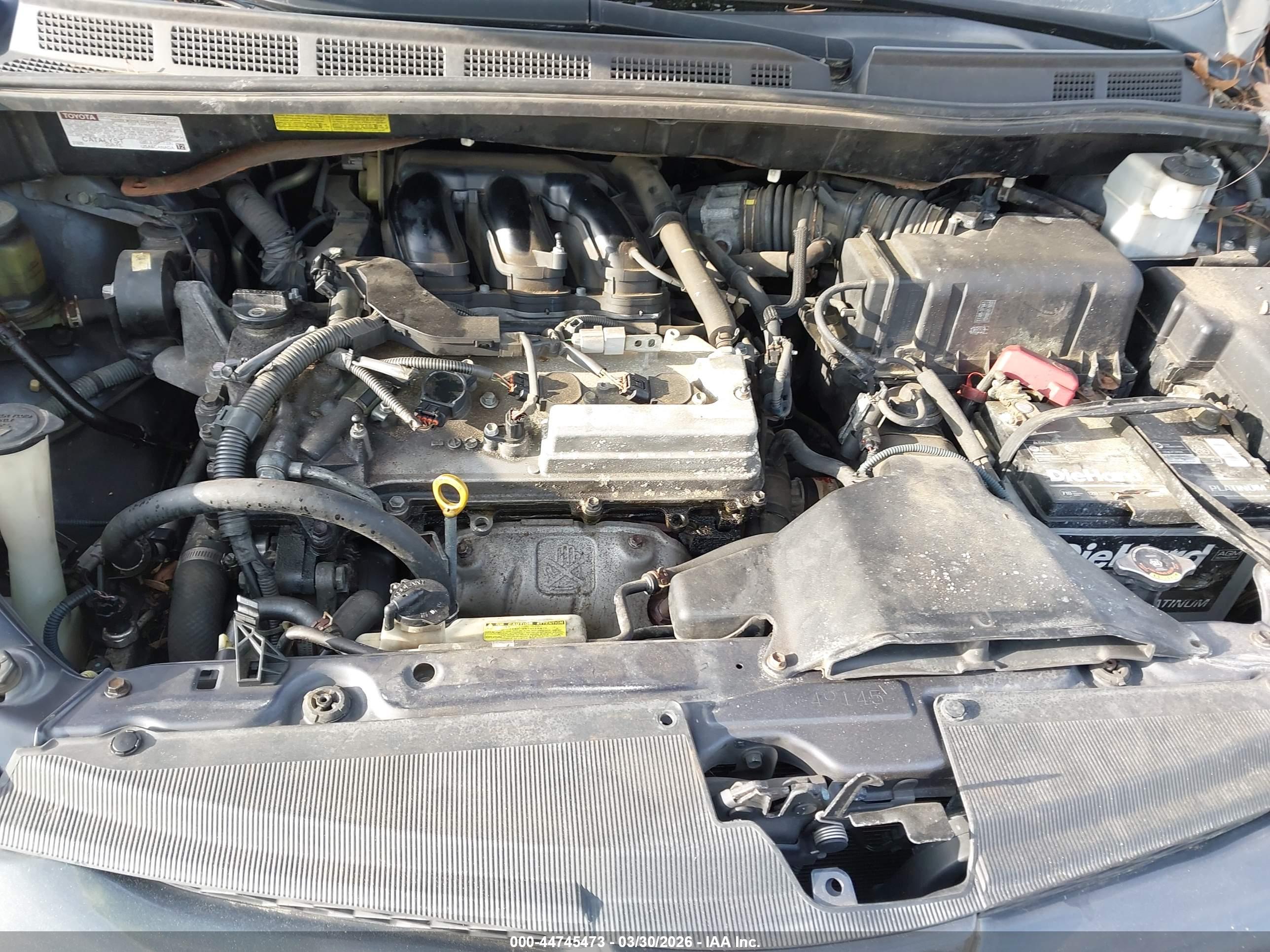 TOYOTA SIENNA image 10