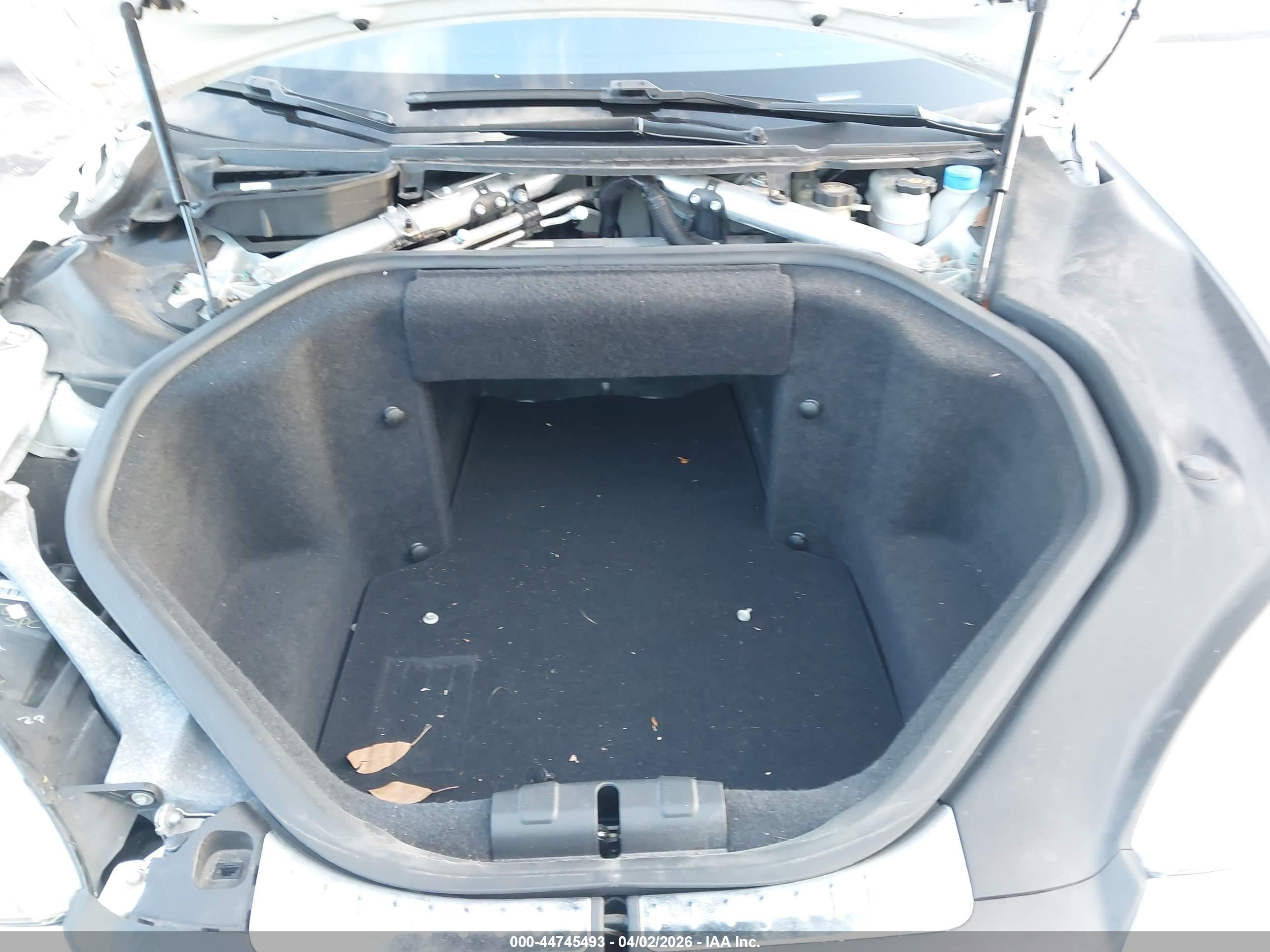 TESLA MODEL image 10