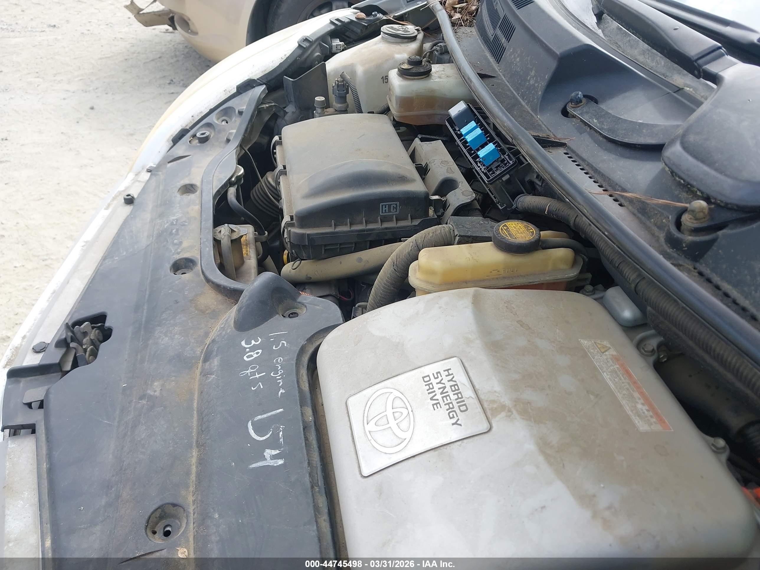 TOYOTA PRIUS image 10