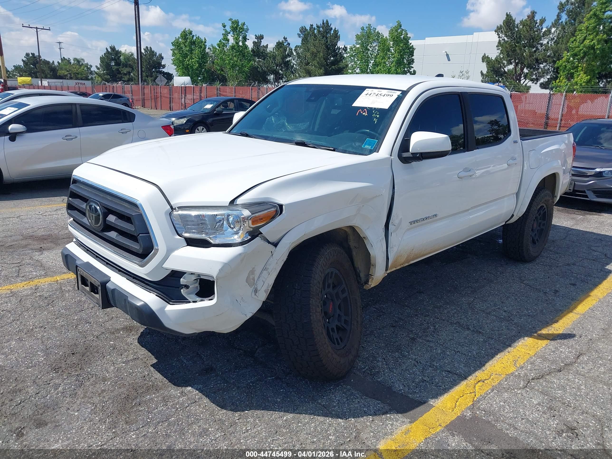 TOYOTA TACOMA image 2