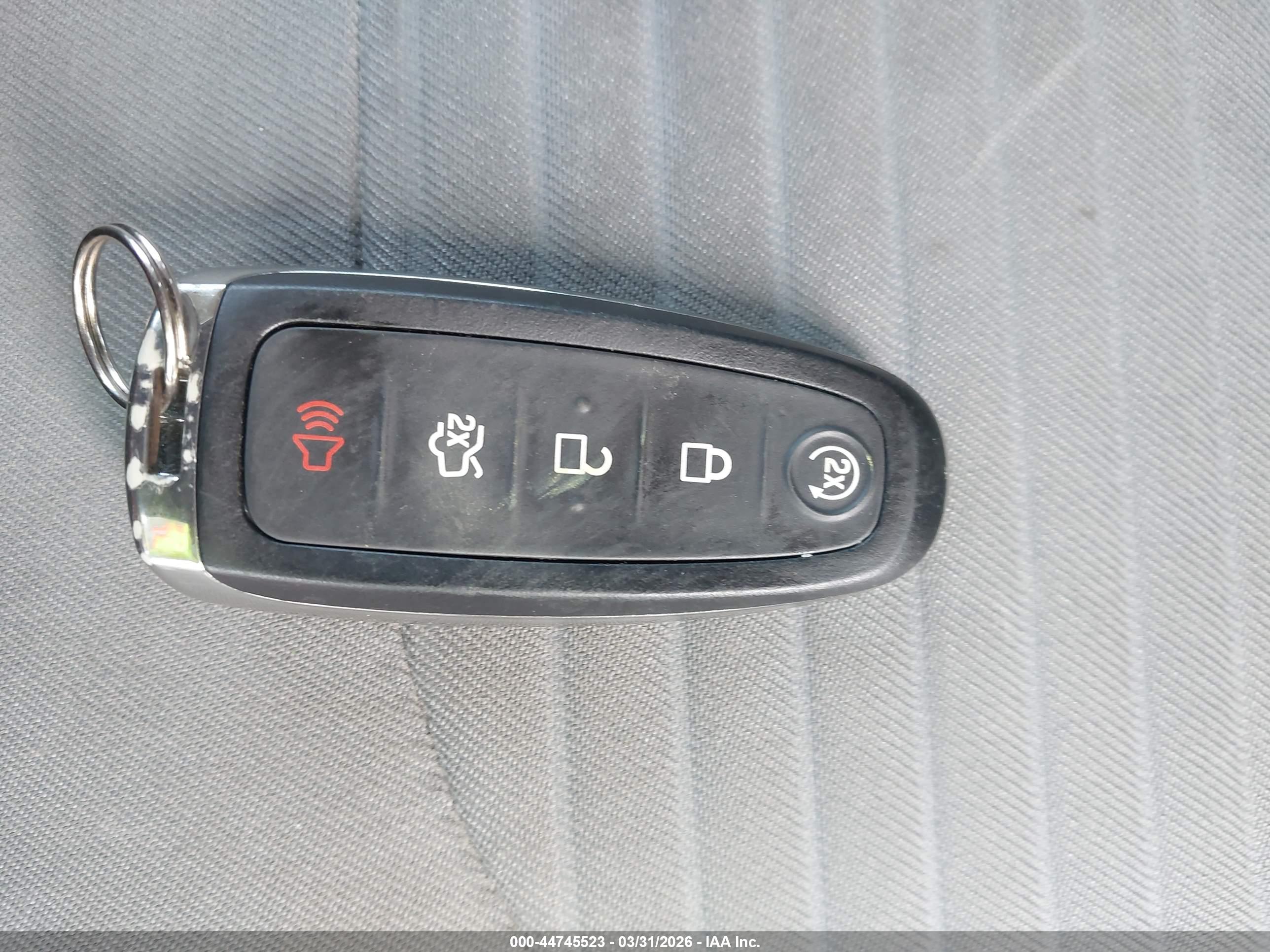 FORD ESCAPE image 11
