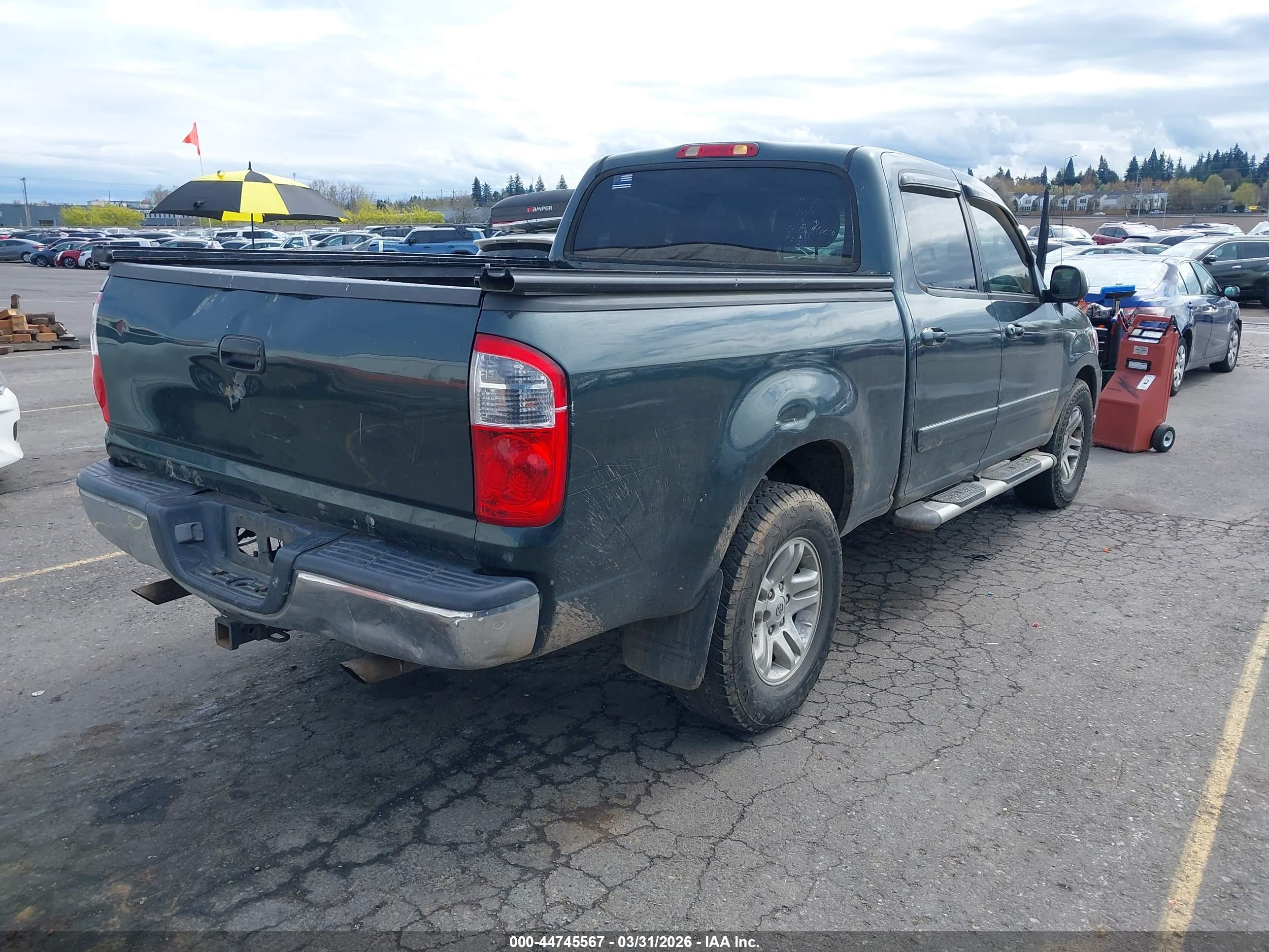 TOYOTA TUNDRA image 4