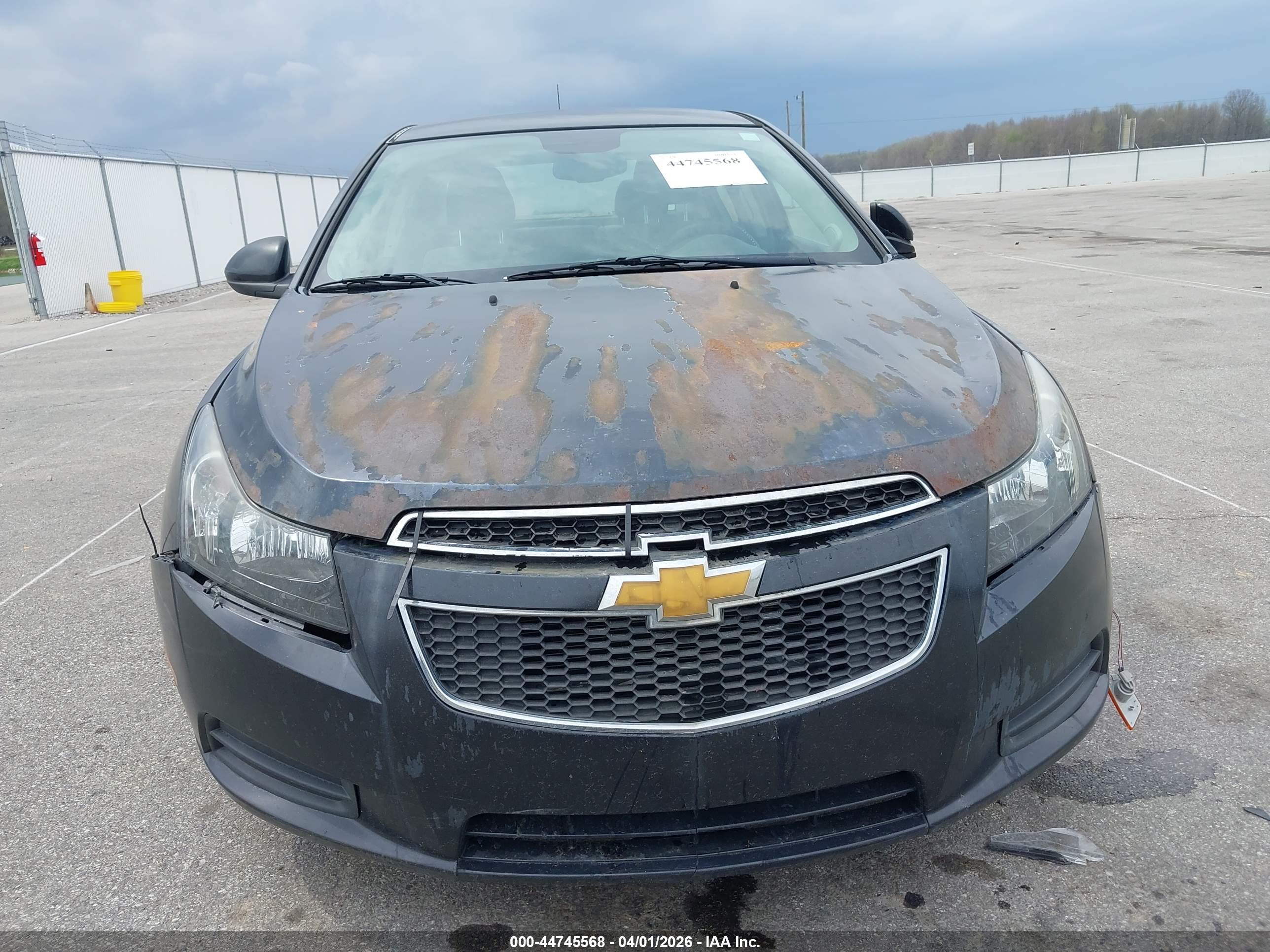 CHEVROLET CRUZE image 6